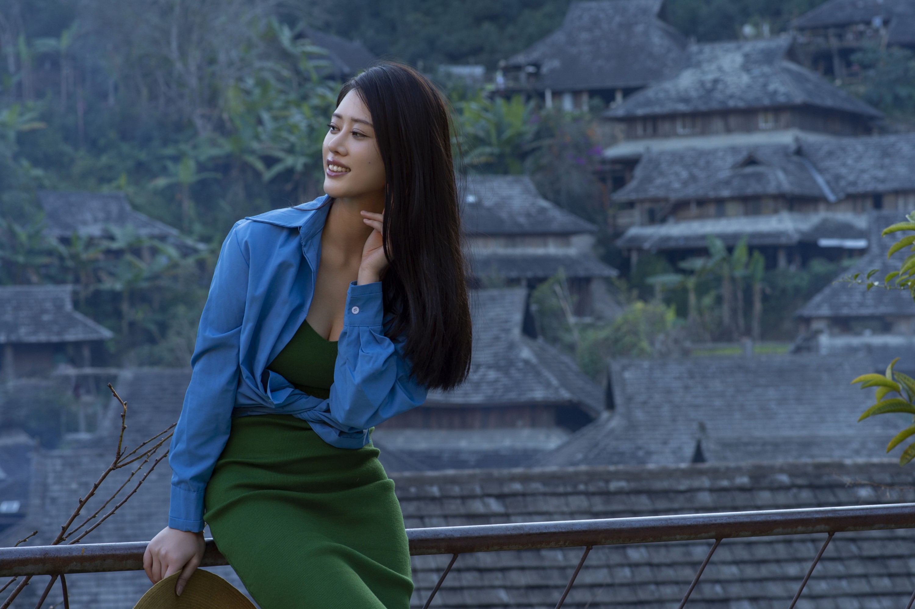 Chenaling_CL – 《布朗族古寨》[38P]