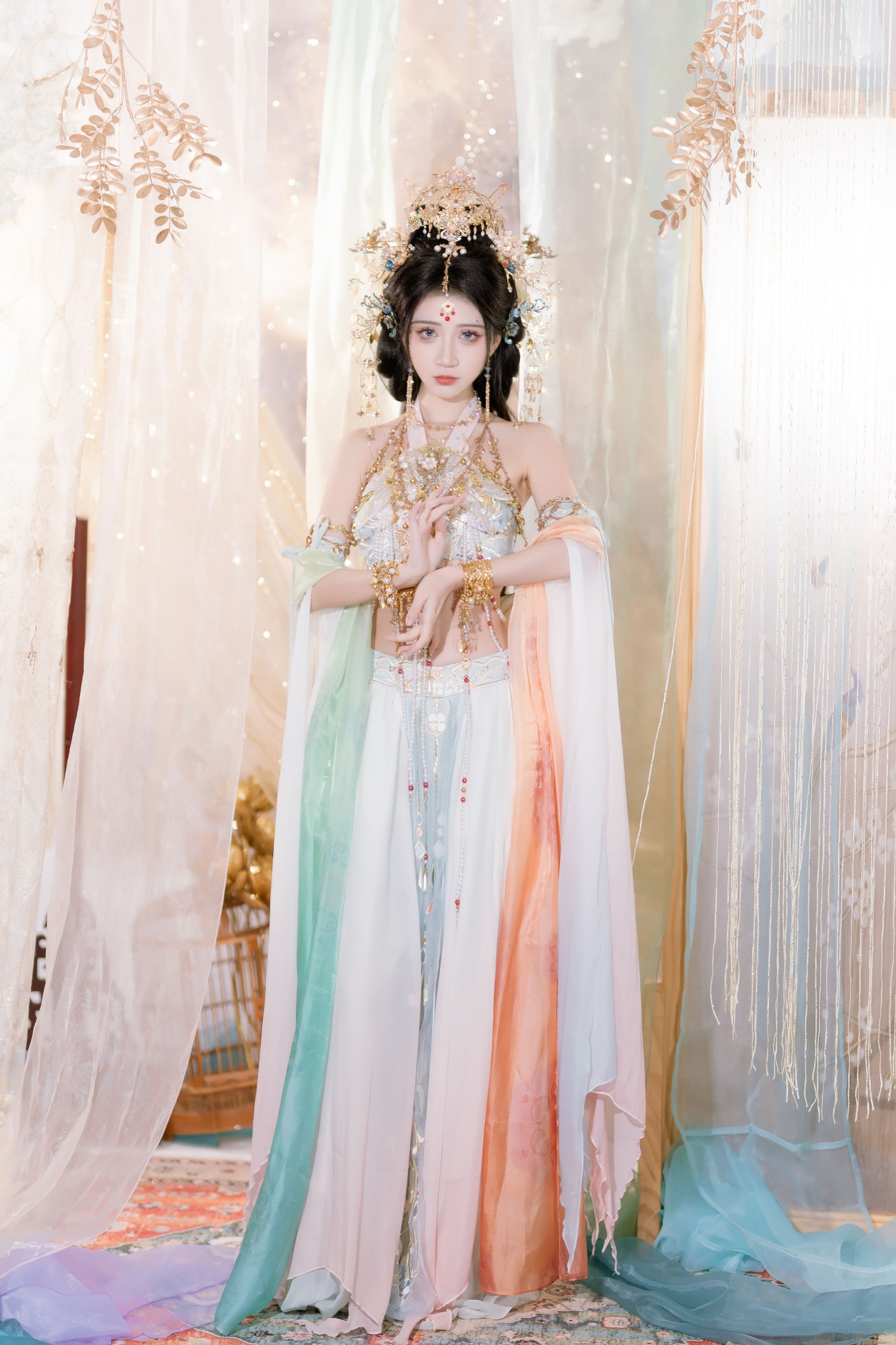 绮罗生的小苏苏 – 《飞天》[25P]