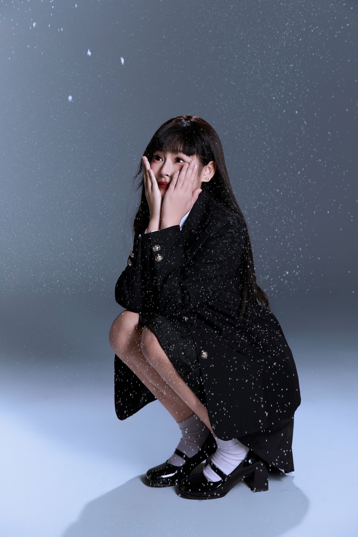 啊丹 – 《韩系雪景jk写真》[22P]