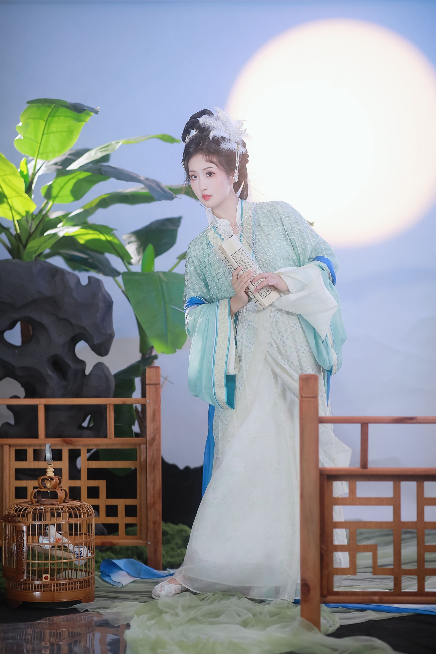 慕容 – 《月下》[28P]