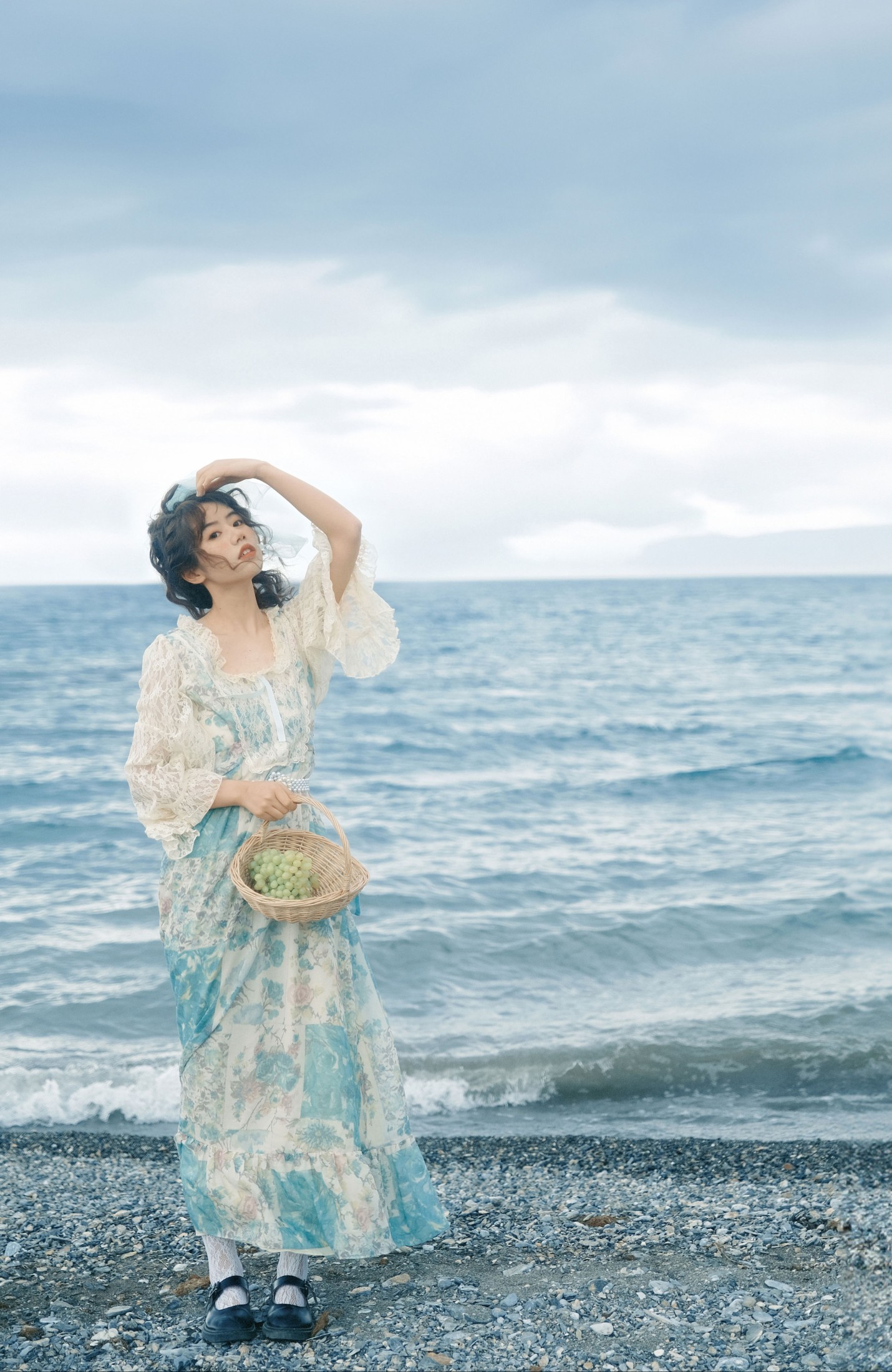 祝勺子 – 《赛里木湖》[24P]