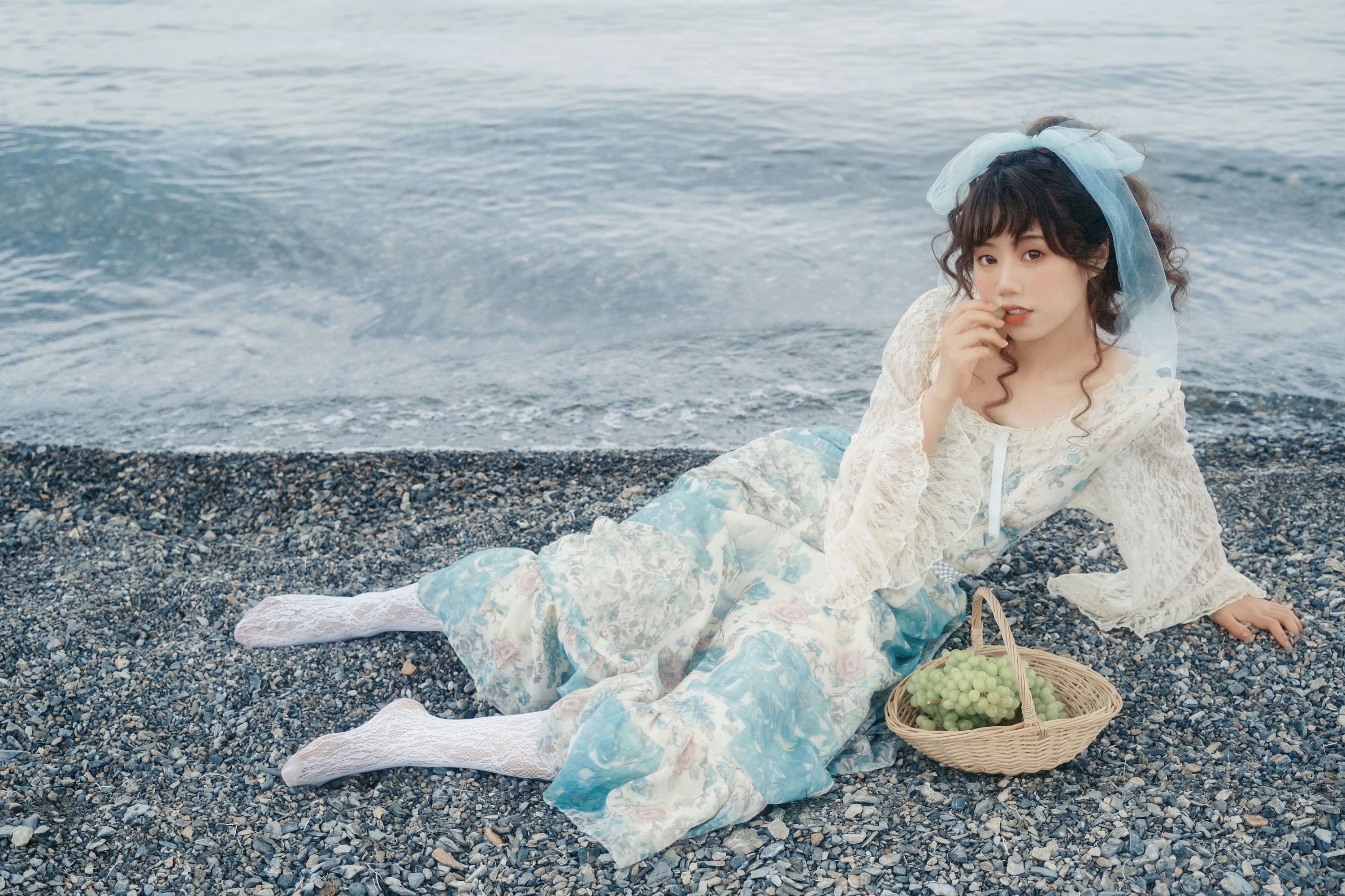 祝勺子 – 《赛里木湖》[24P]