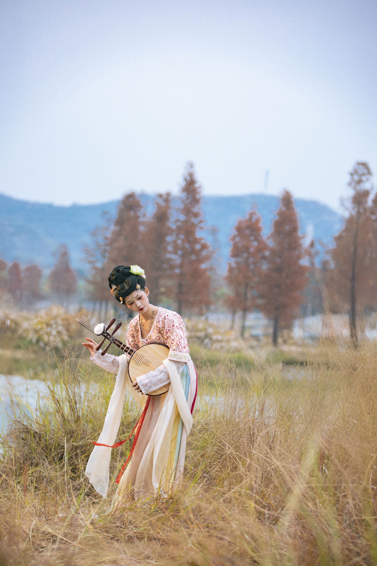 小y今天也很开心 – 《杉松》[35P]