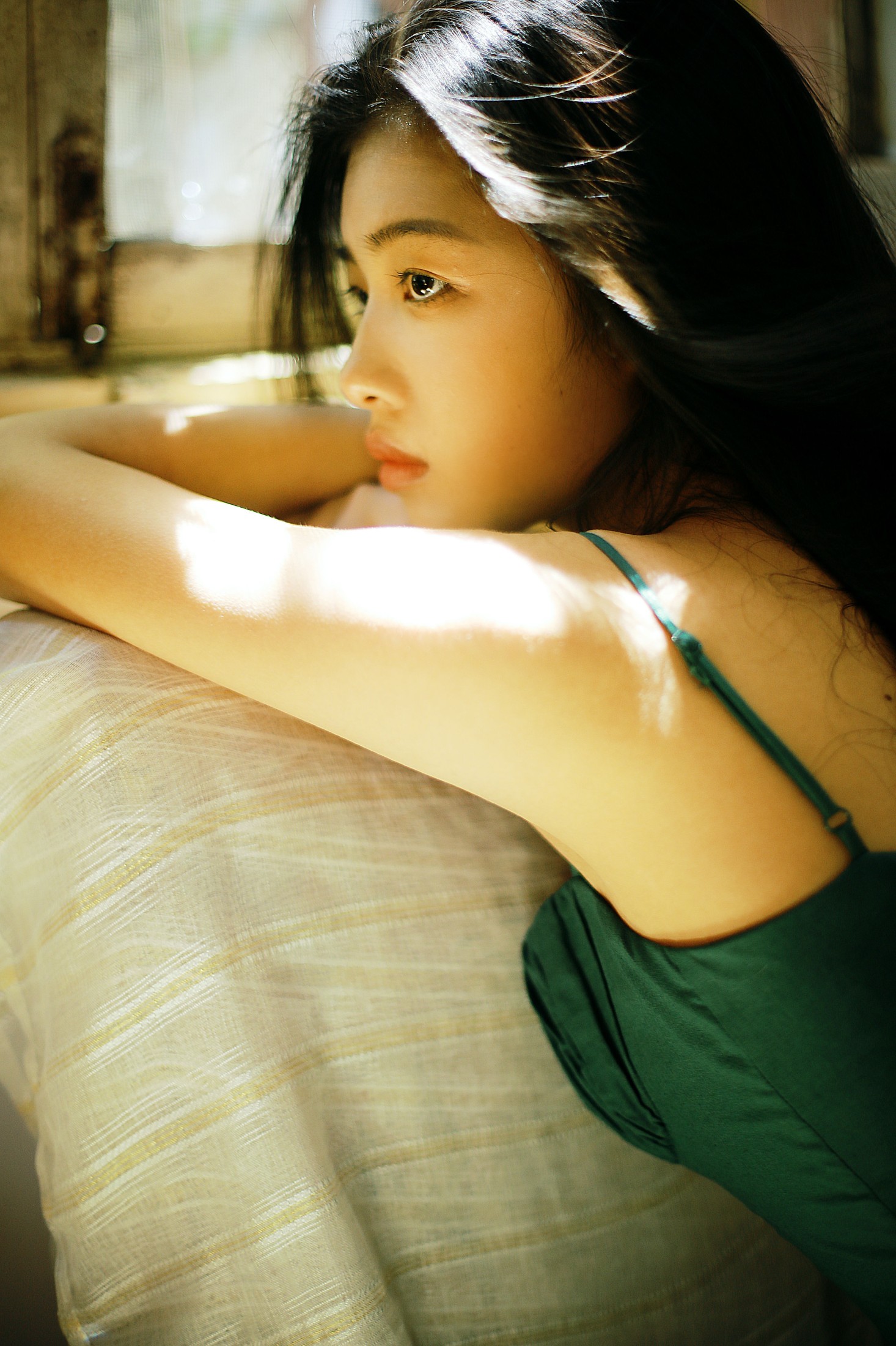 龙星儿 – 《一个人的房间》[32P]