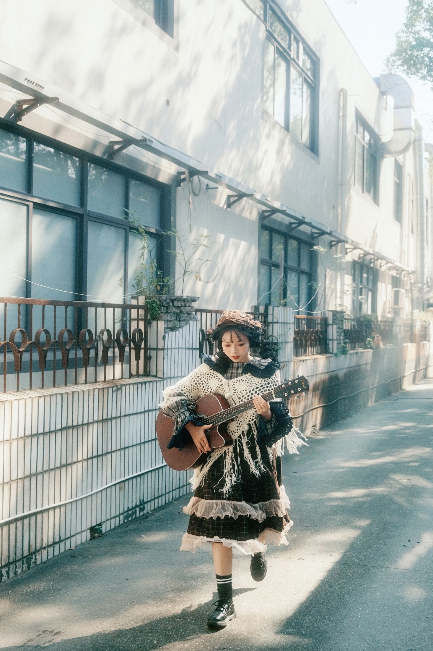 贝贝bu睡觉 – 《秋天才刚有风景》[27P]