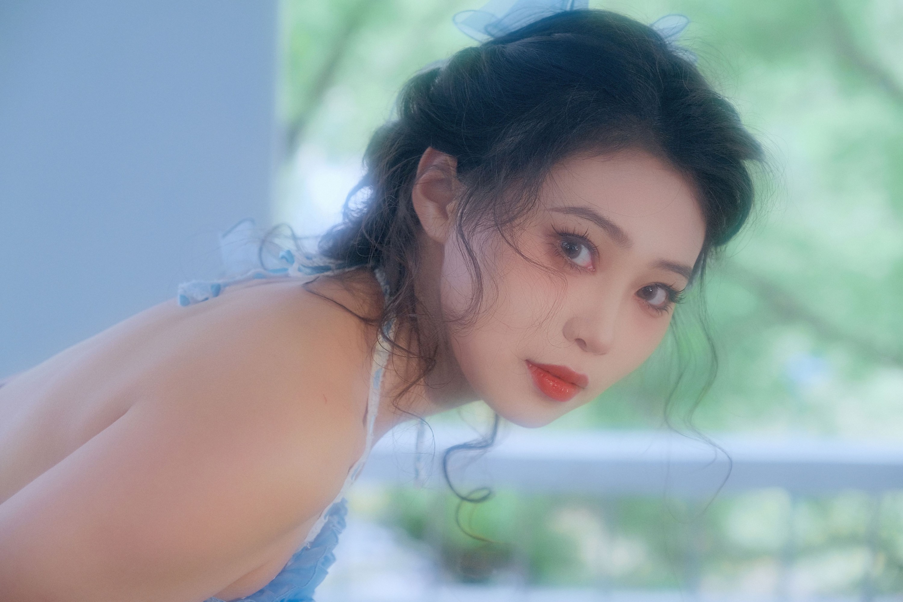 小胡 – 《绿》[18P]