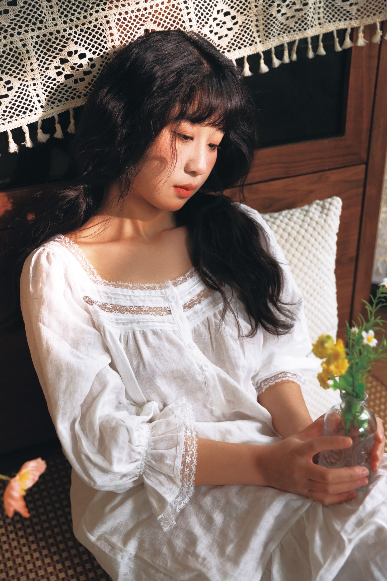 梅子梅子 – 《古堡少女》[22P]