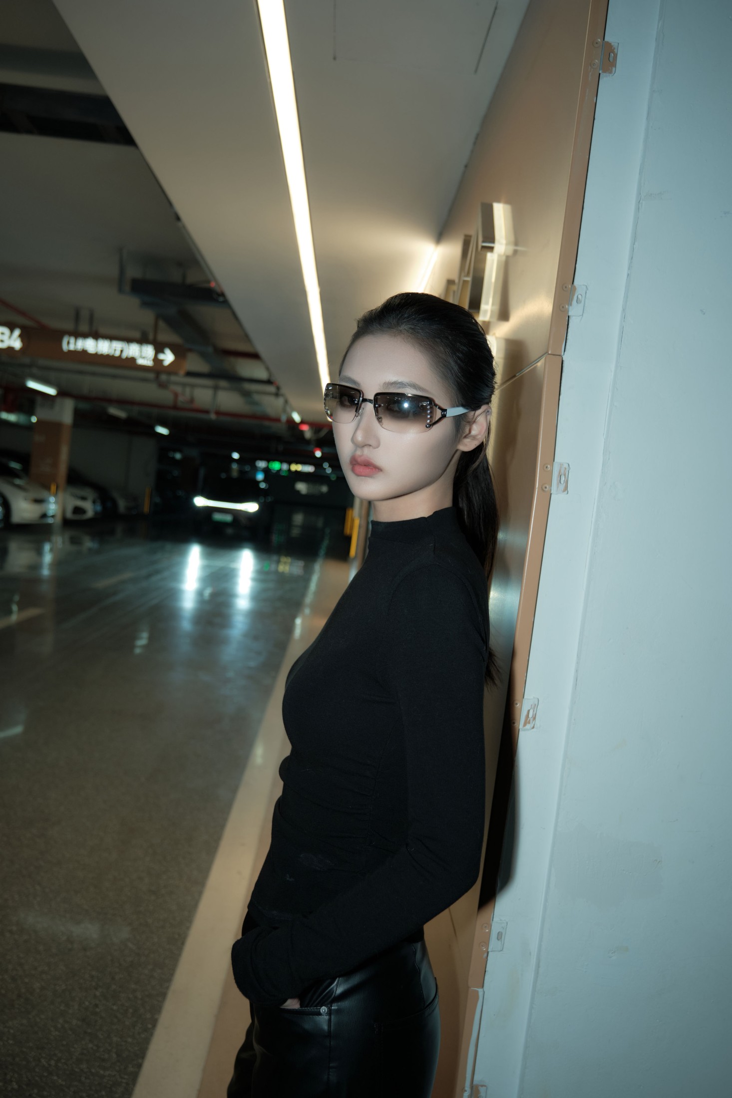 陈年小九 – 《酷辣时尚》[39P]