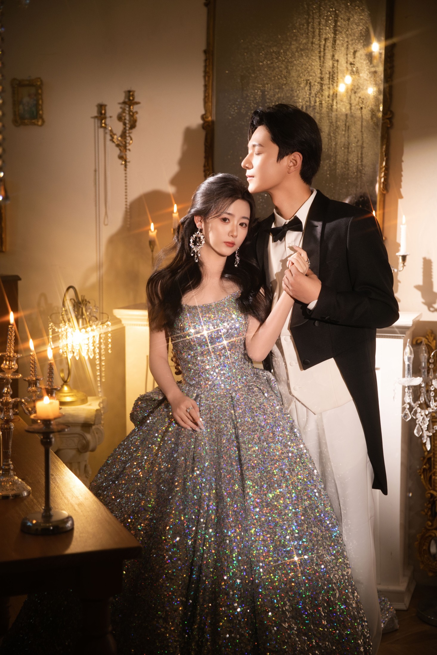 33+菠萝 – 《炫丽华尔兹》[15P]