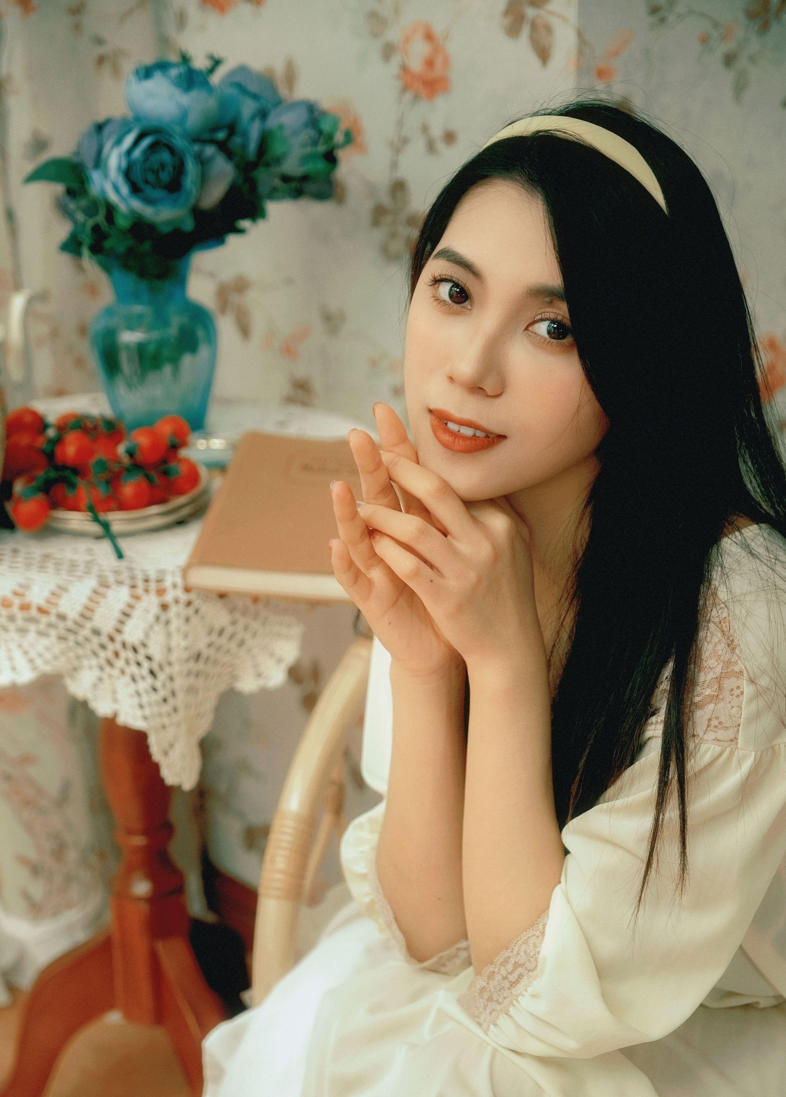 拍拍 – 《复古女孩》[15P]