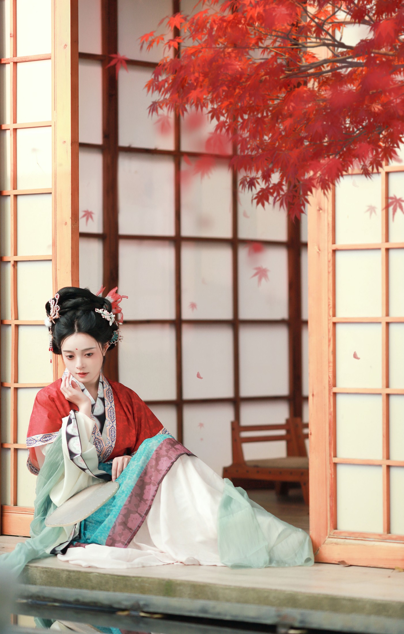 岁岁如意 – 《红叶》[18P]