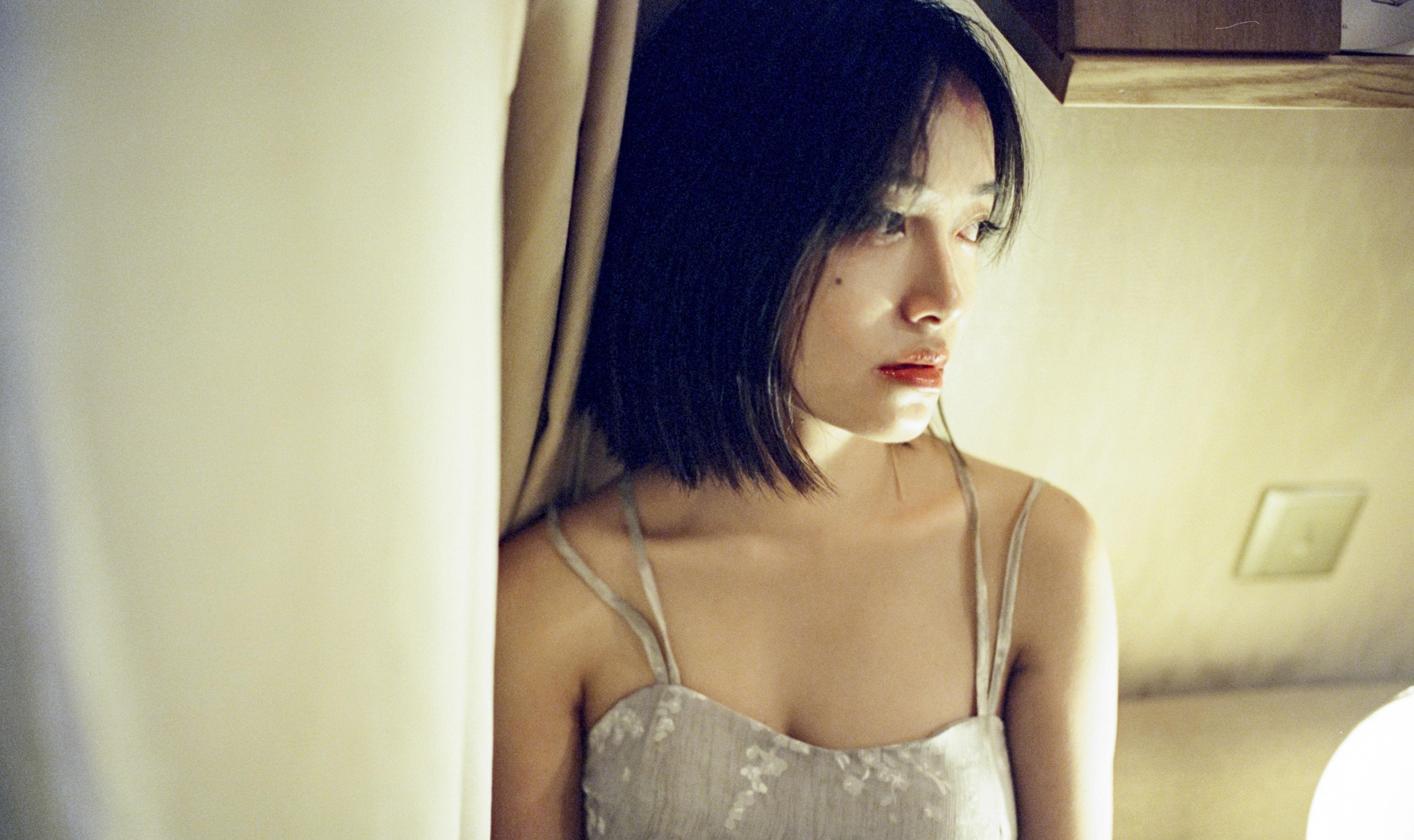 纪慧源Juice – 《忽深忽浅的寂寞》[22P]