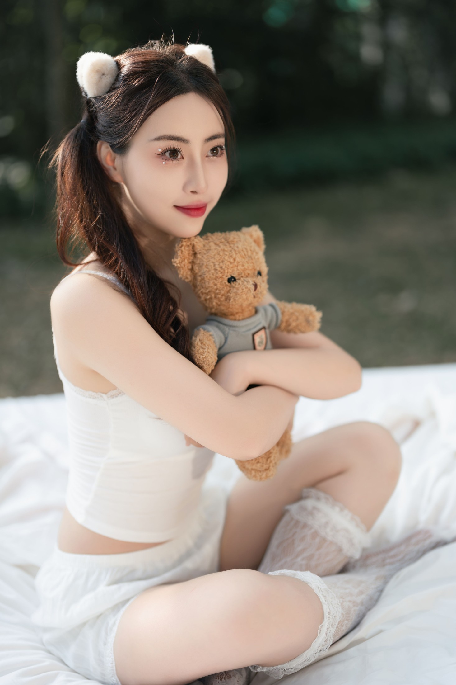 怡宝 – 《户外放松轻私》[20P]