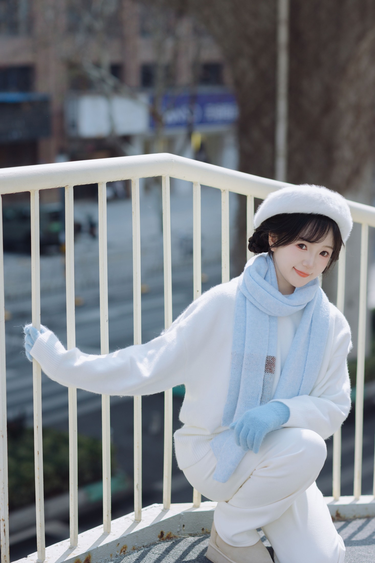 鱼泡泡 – 《天桥上的蓝色冬季》[20P]