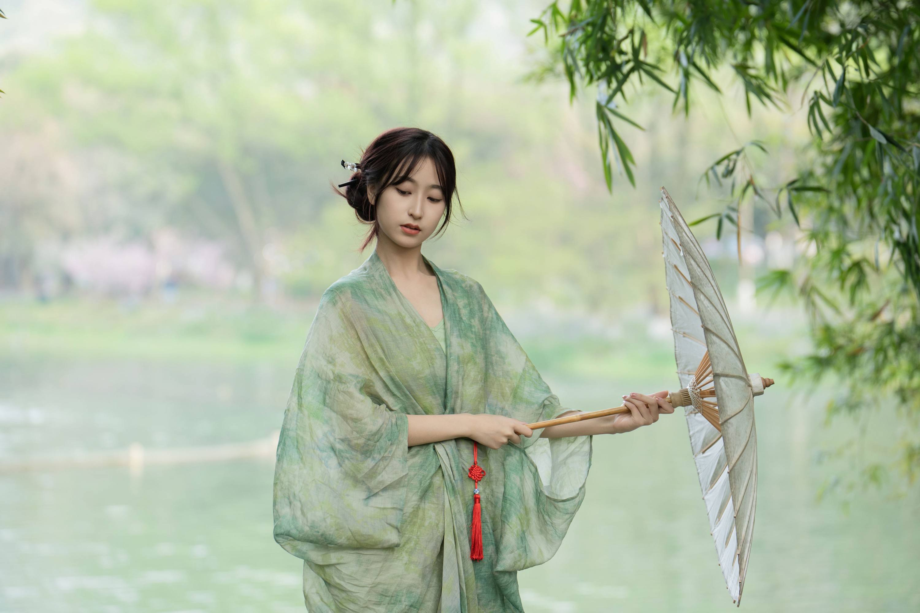 小何 – 《清冷绿色系新中式》[20P]