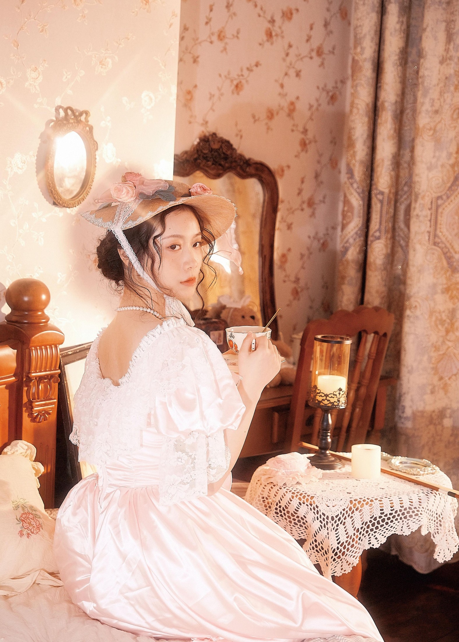 姜姜 – 《绽放在旧时光里》[19P]