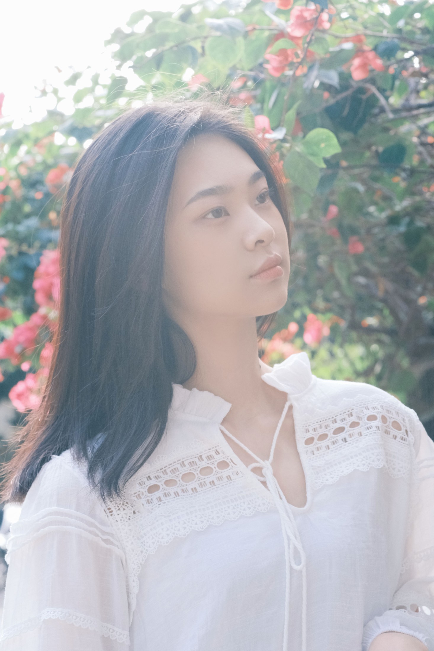 童童 – 《十万个春天》[26P]