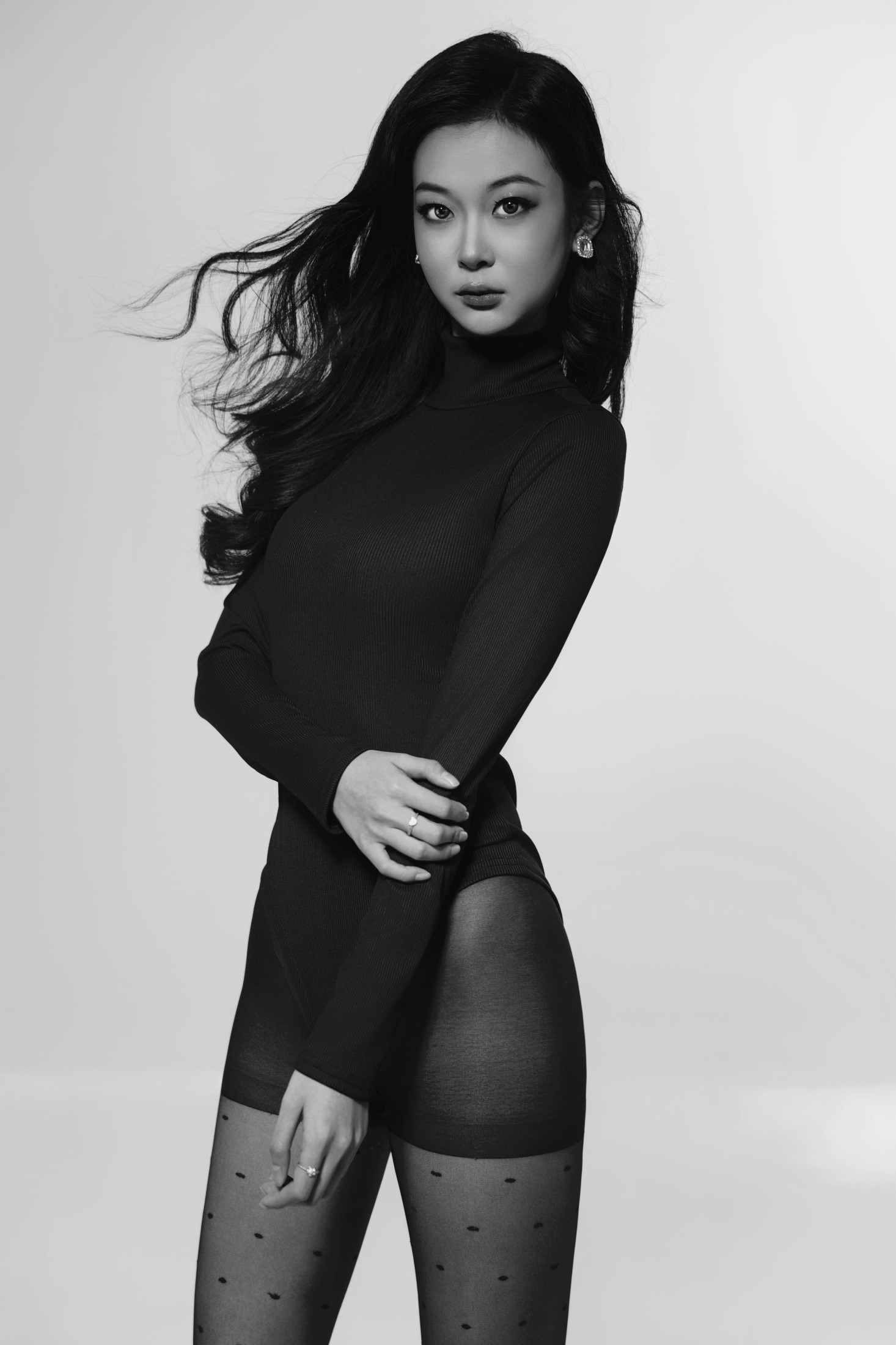 同同 – 《肯豆写真》[15P]