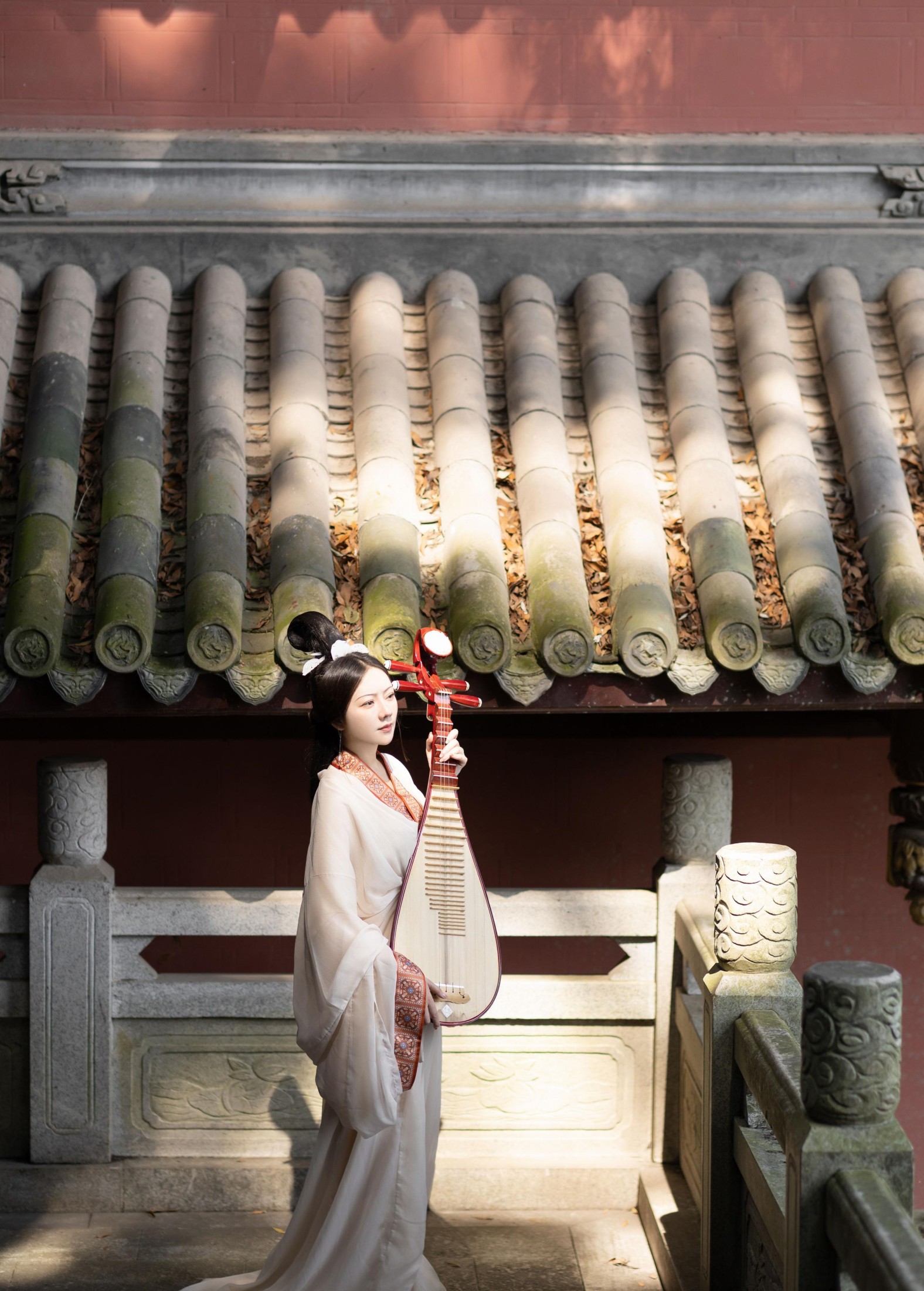 颜如玉 – 《袍影惊鸿》[24P]