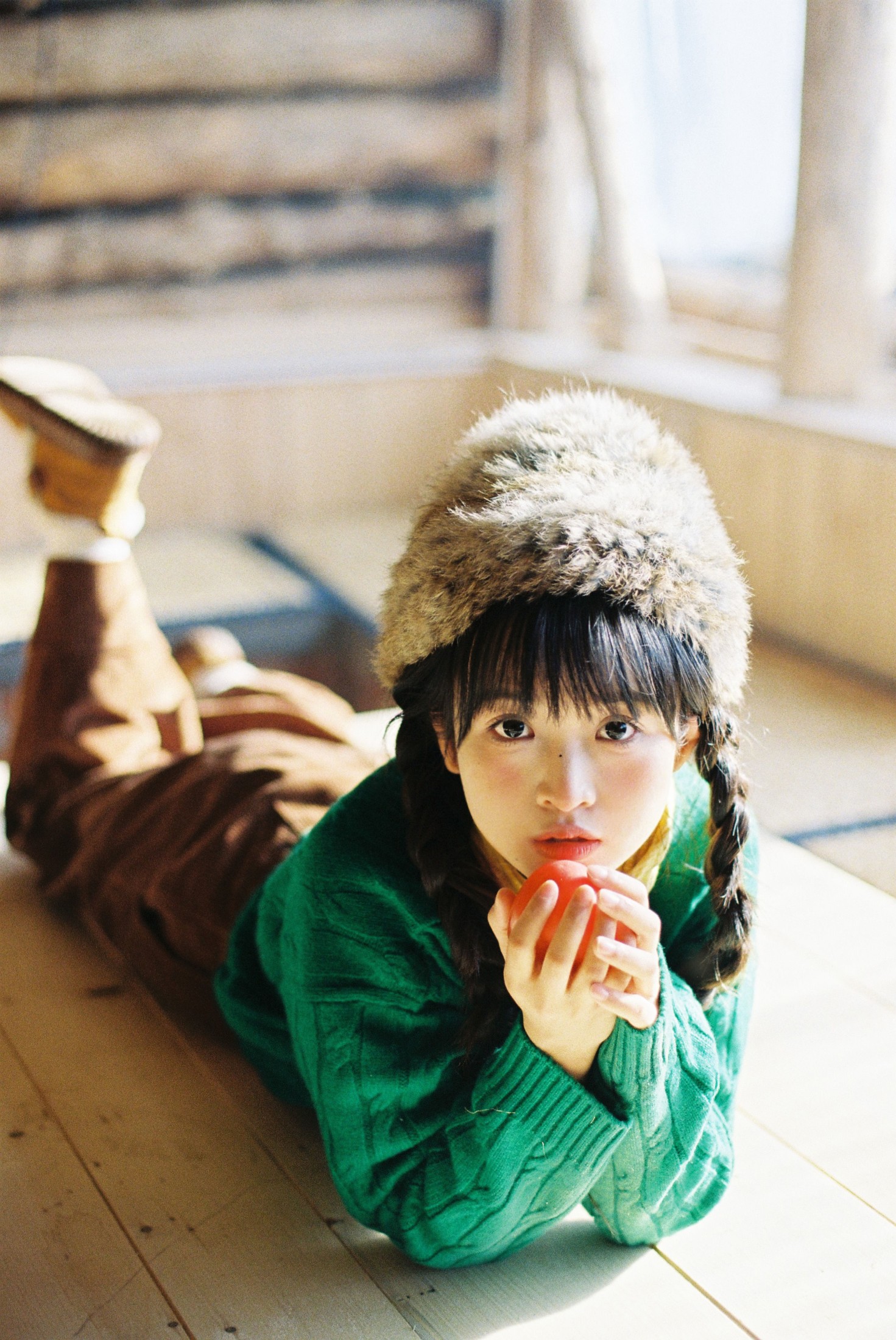 呼叫呼呼 – 《雪中小木屋》[35P]