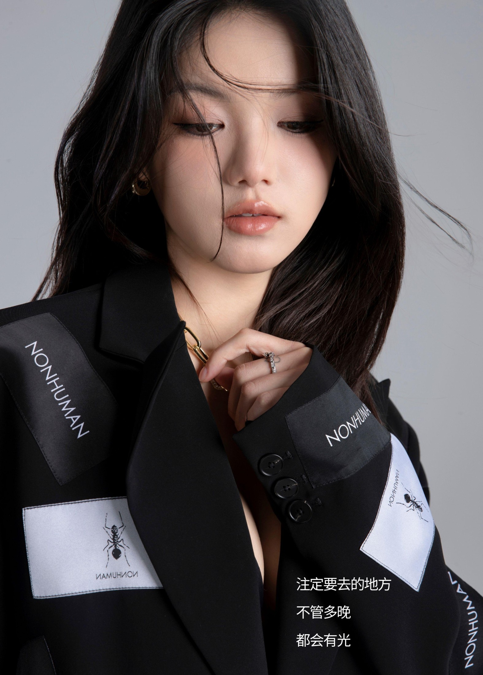 镜子 – 《Emily》[30P]