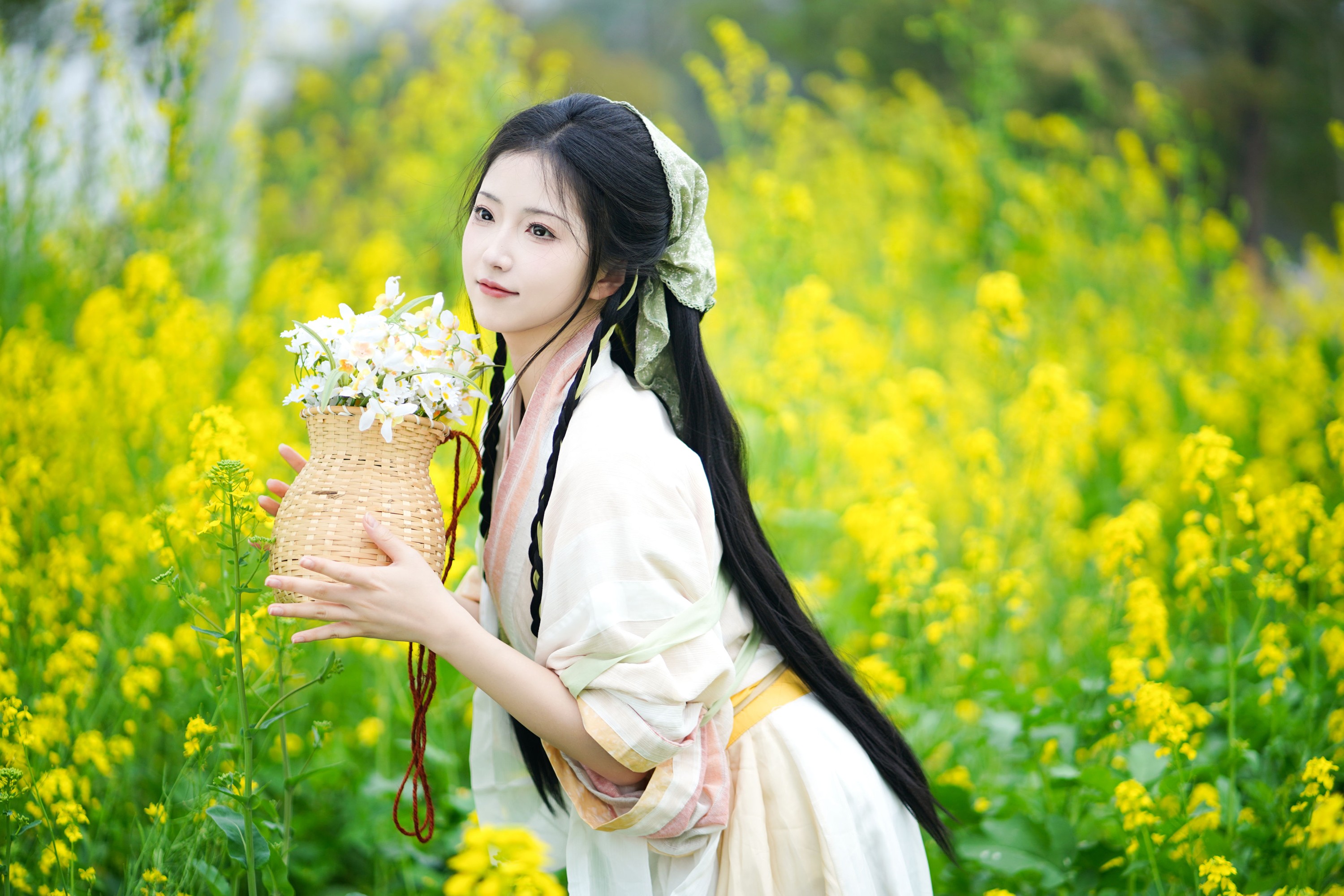 兔牙w – 《春日田园》[22P]