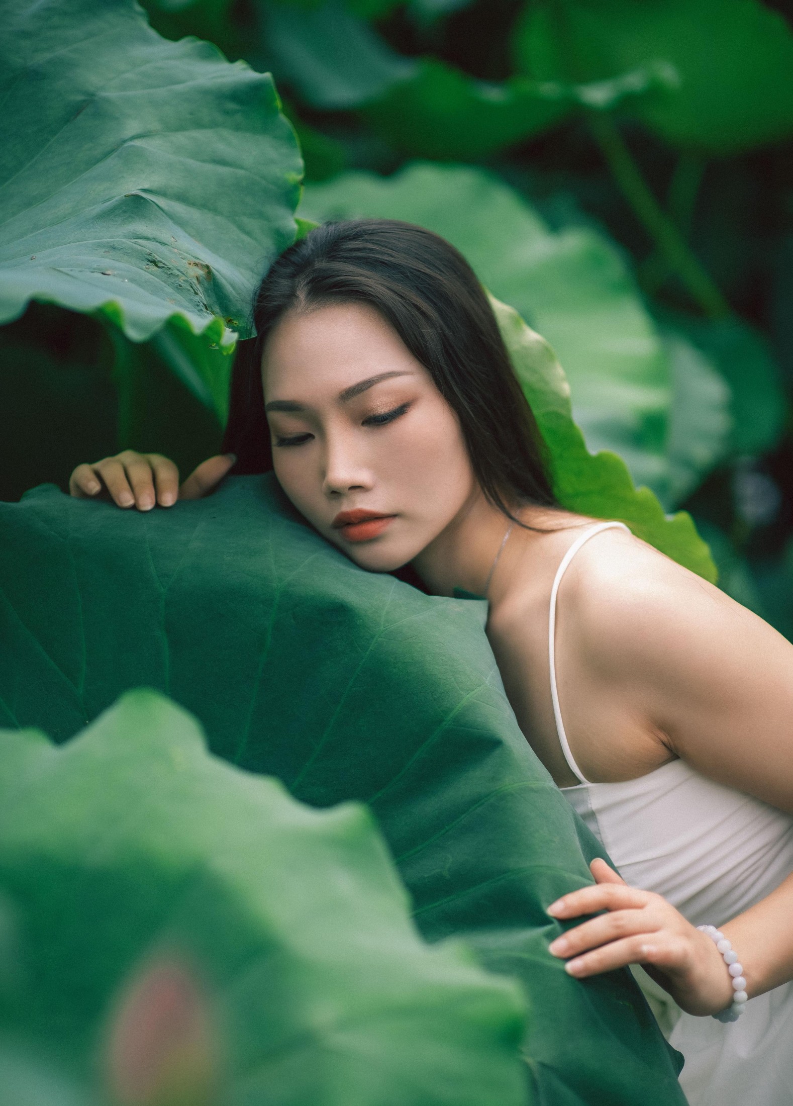 橘子 – 《雨荷》[26P]