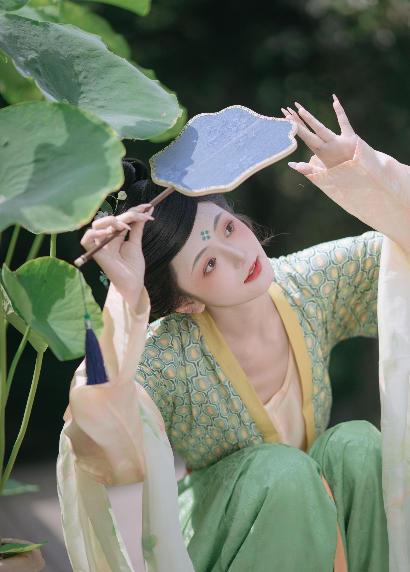 赤嫣在这里 – 《唐朝的一个午后》[21P]