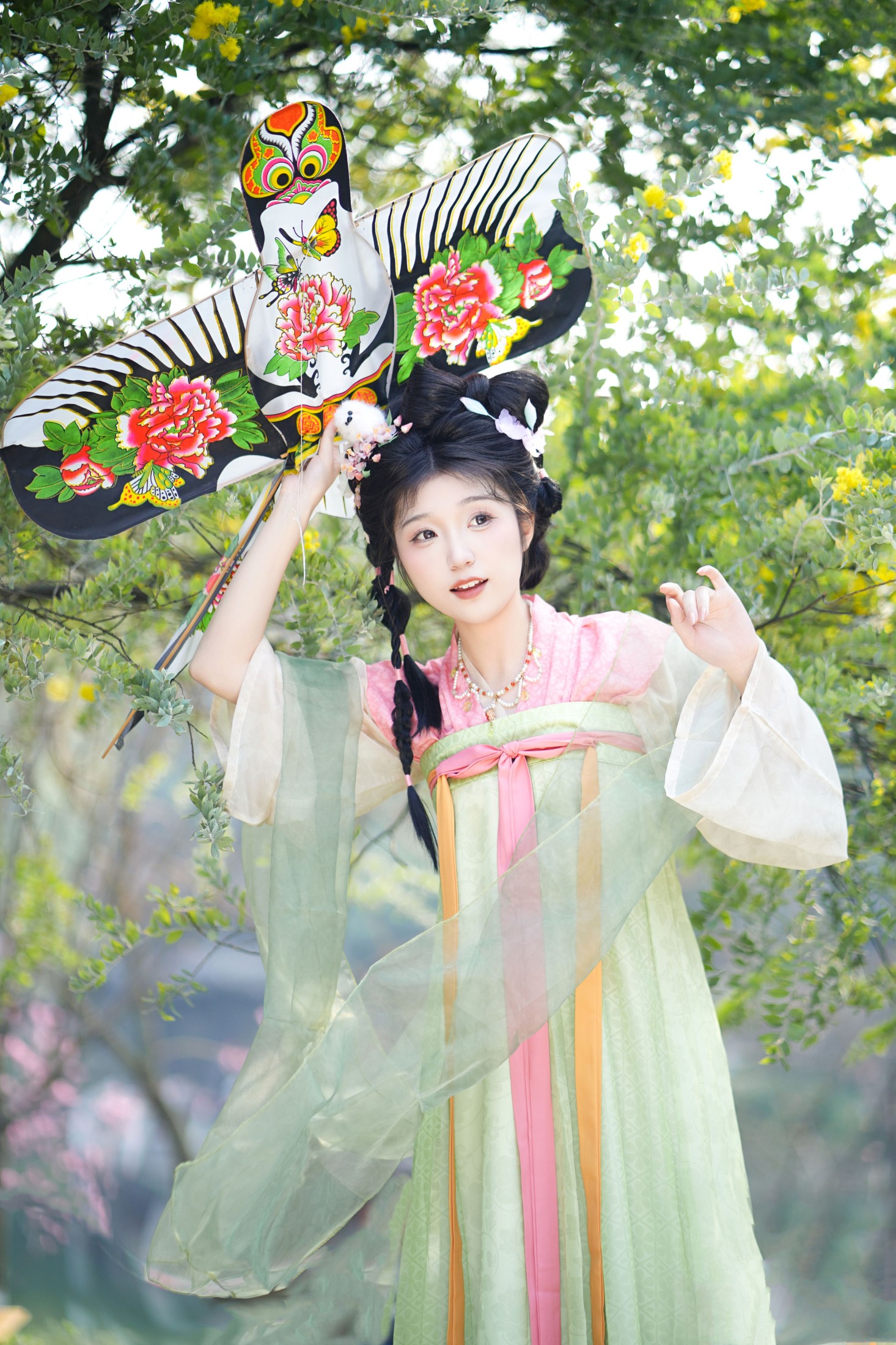 梓榆喝点甜的呀 – 《合欢花开》[22P]