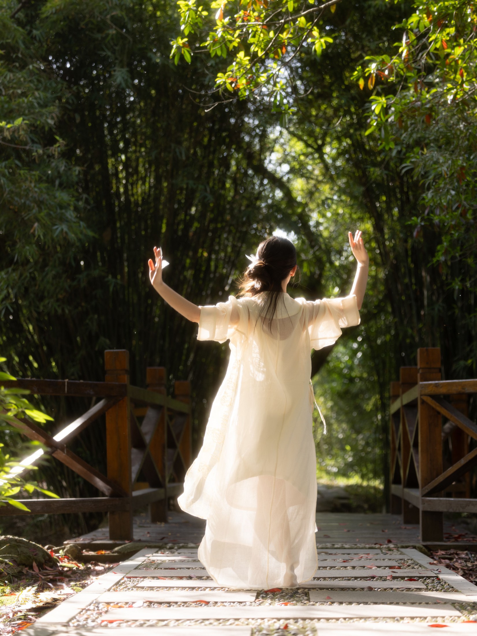 秋秋 – 《丛林精灵》[20P]