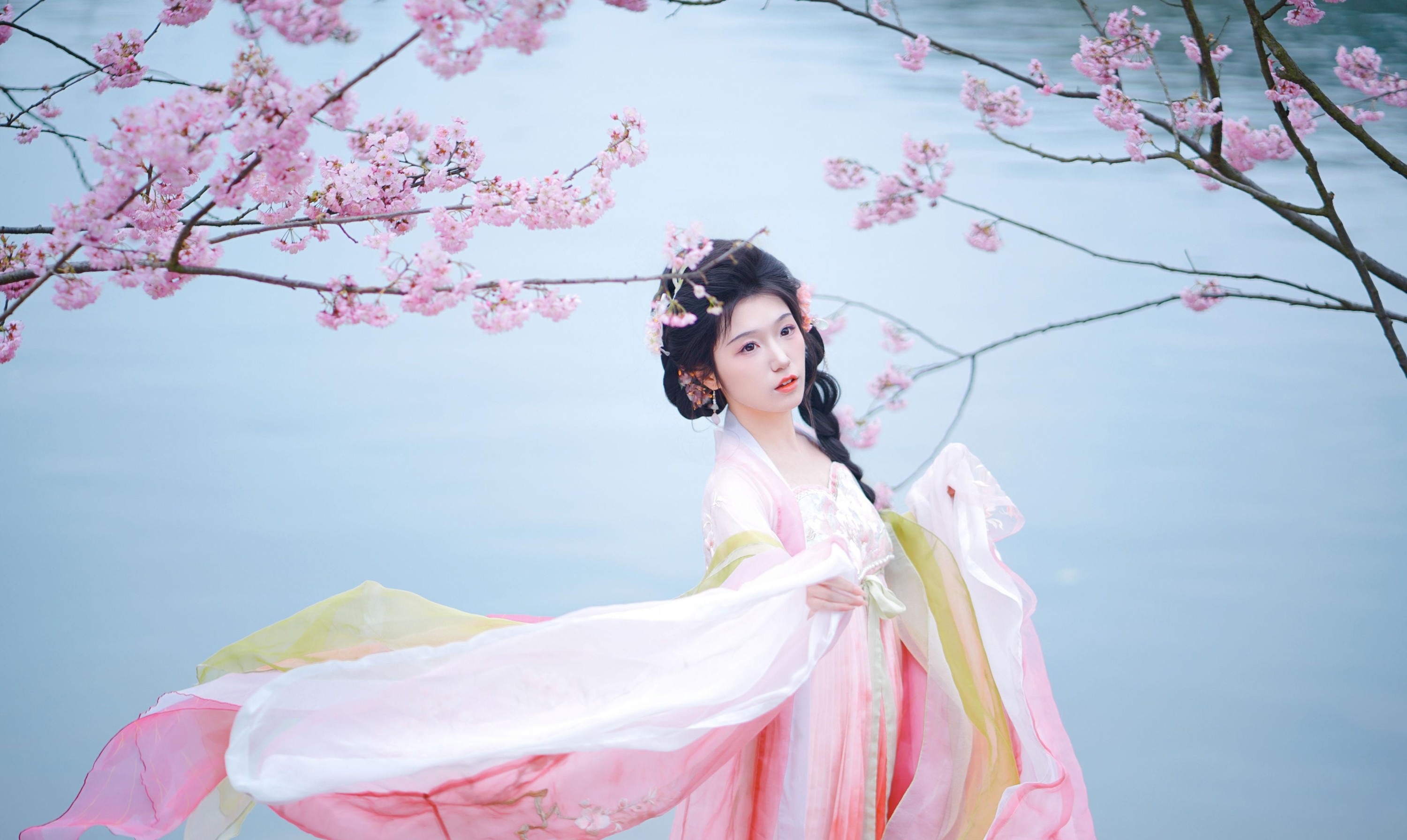 梓榆喝点甜的呀 – 《粉黛》[13P]