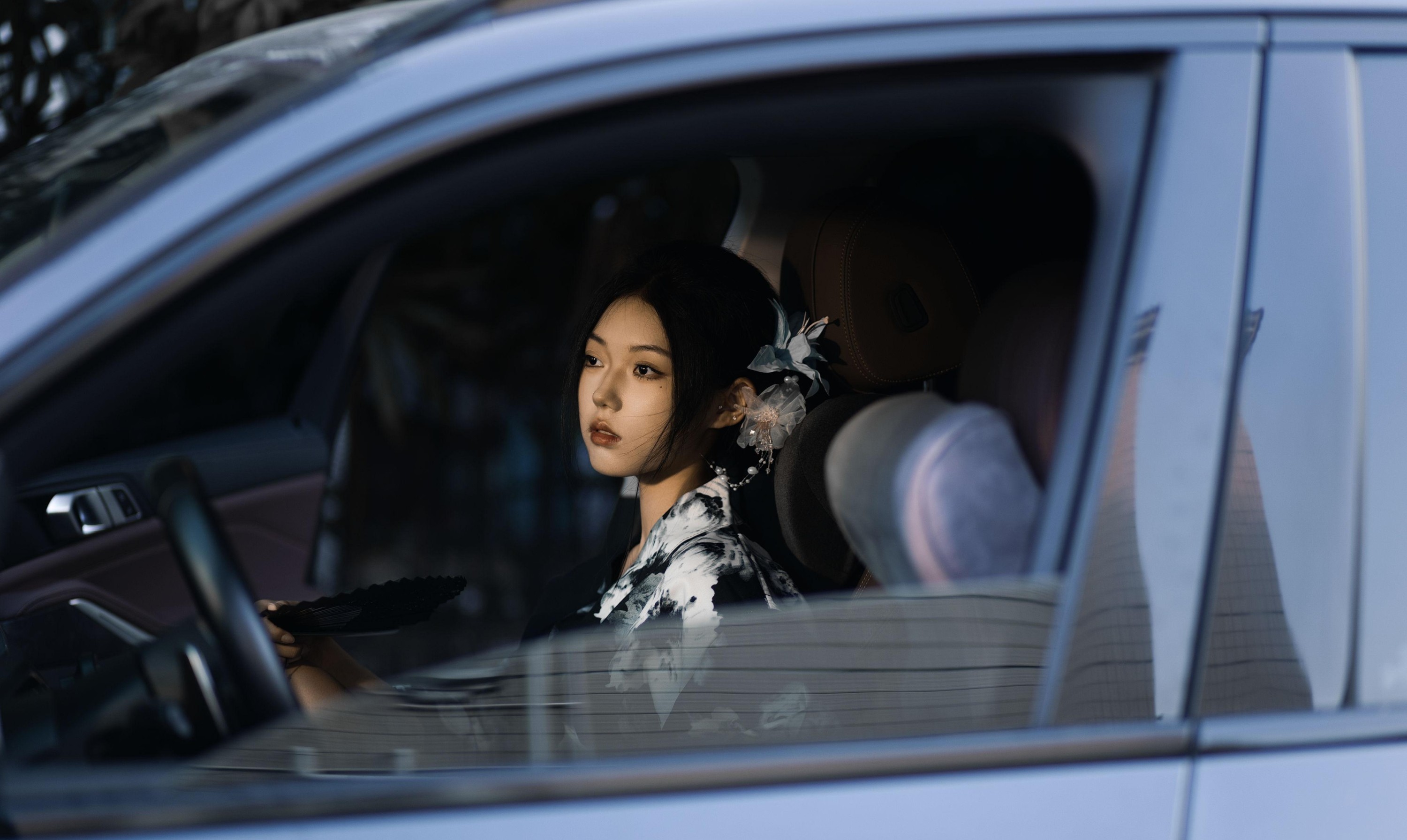 奇妙 – 《黑道千金小姐》[13P]