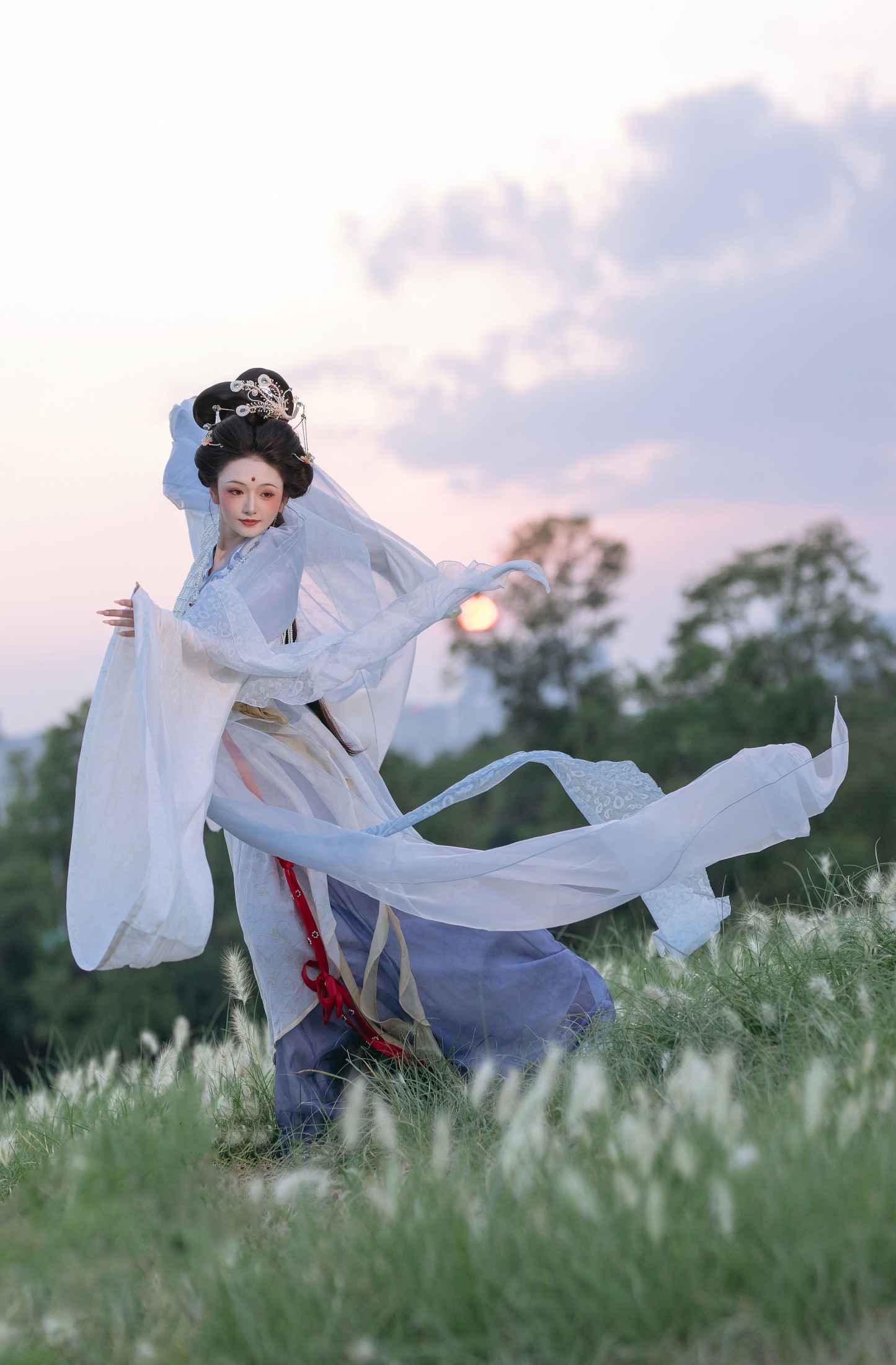 赤嫣在这里 – 《嫦娥奔月》[19P]