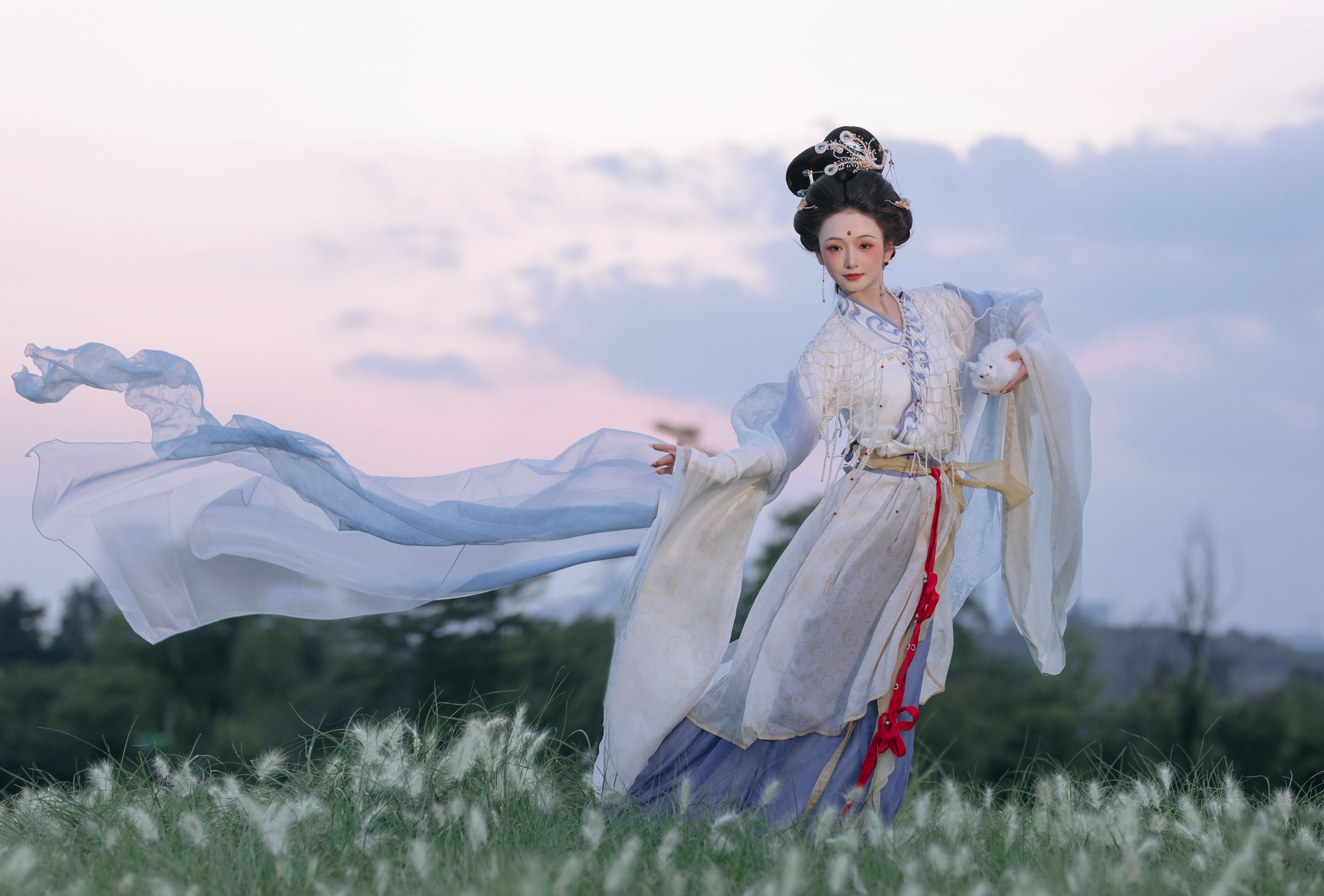 赤嫣在这里 – 《嫦娥奔月》[19P]