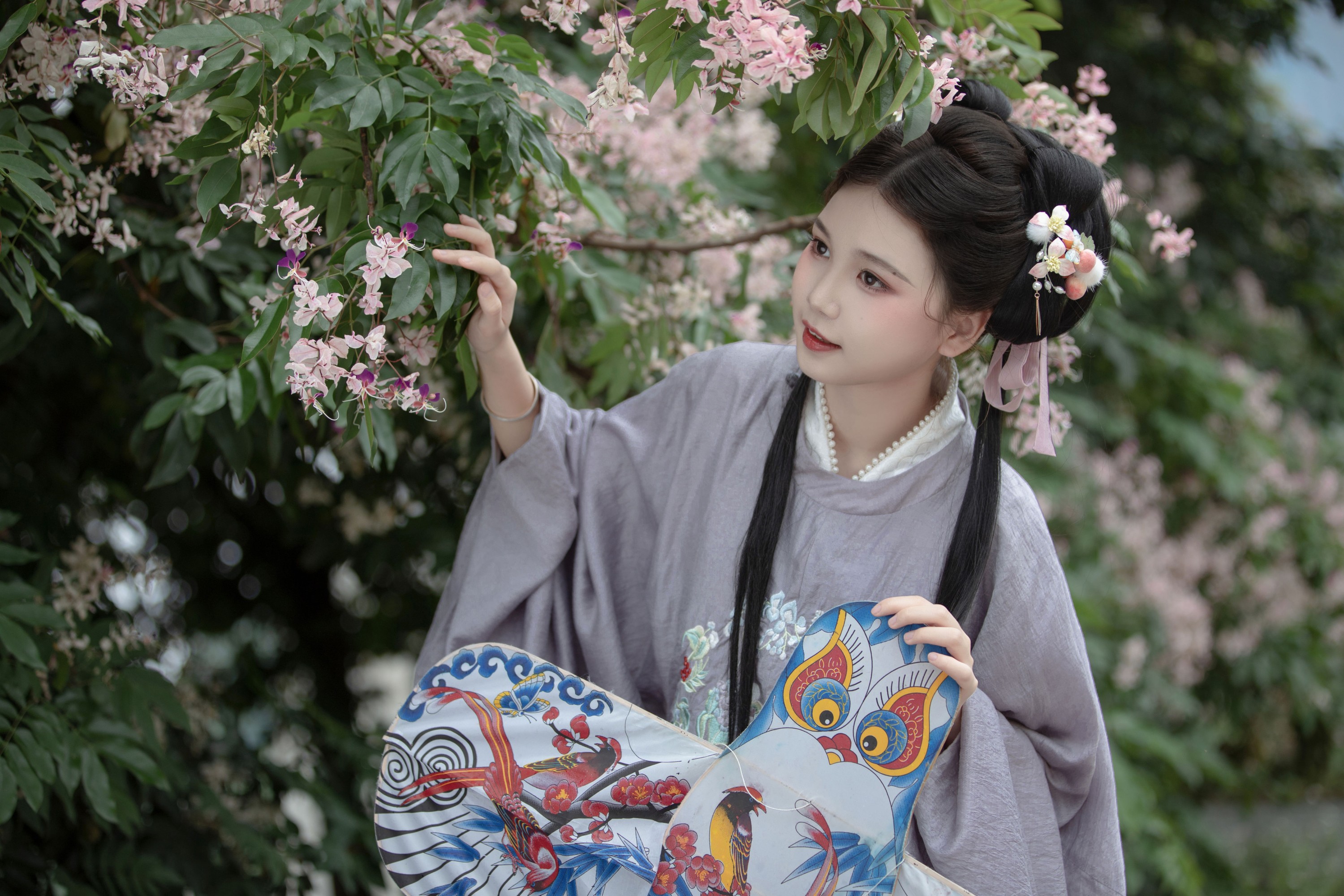 鹅鹅吃不饱 – 《春日游》[36P]