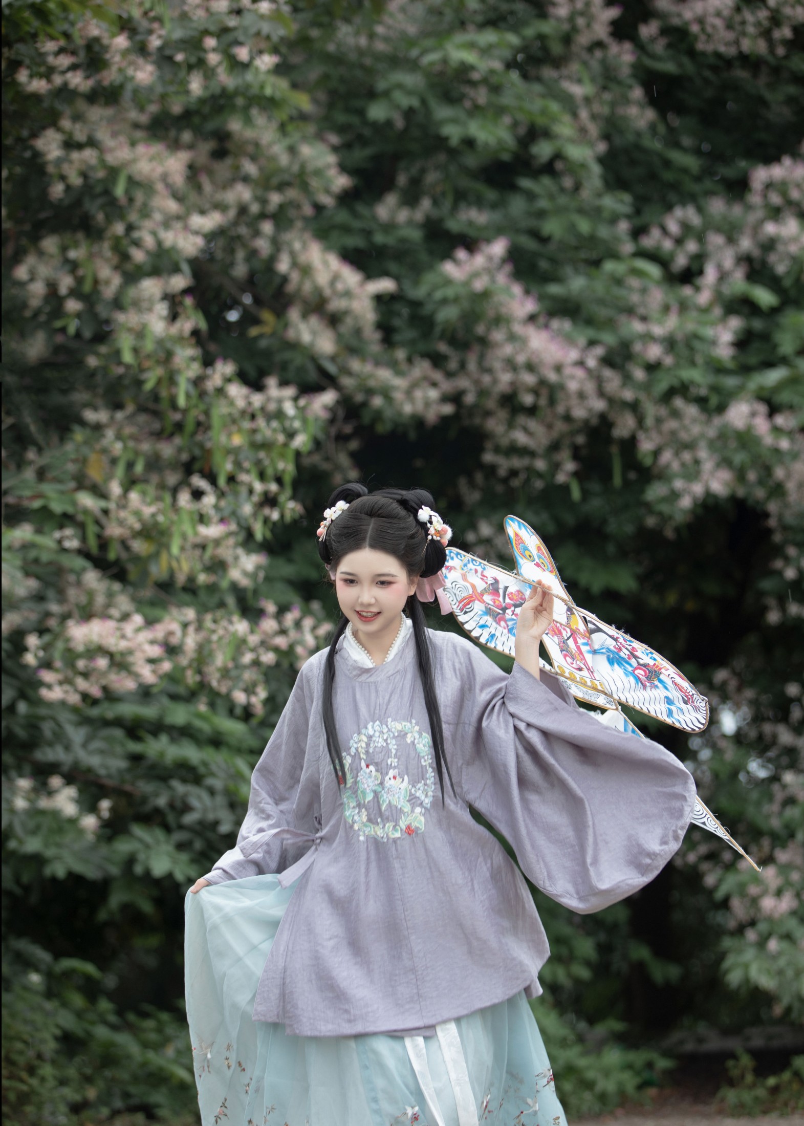 鹅鹅吃不饱 – 《春日游》[36P]