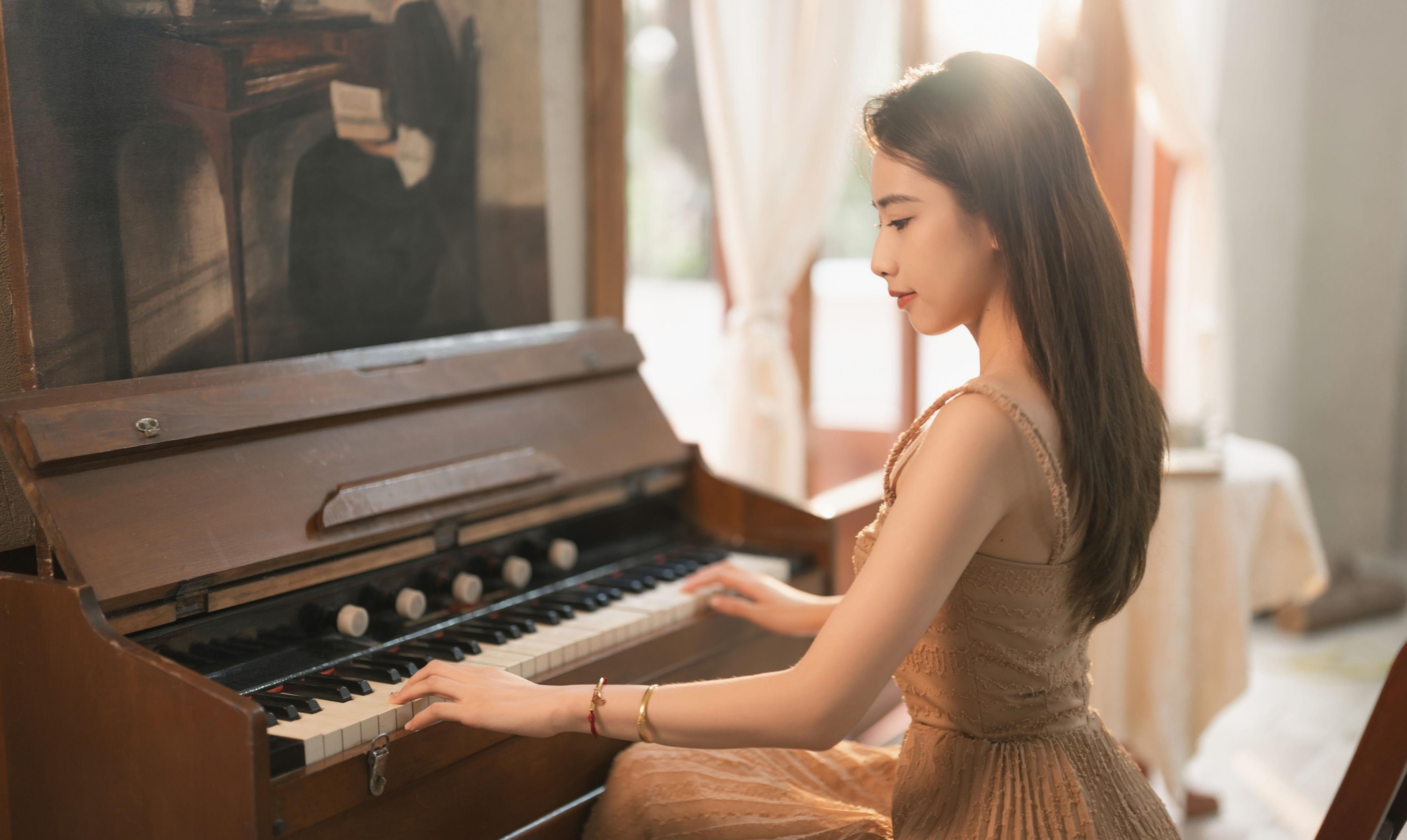 楠楠 – 《琴键的那束光》[30P]