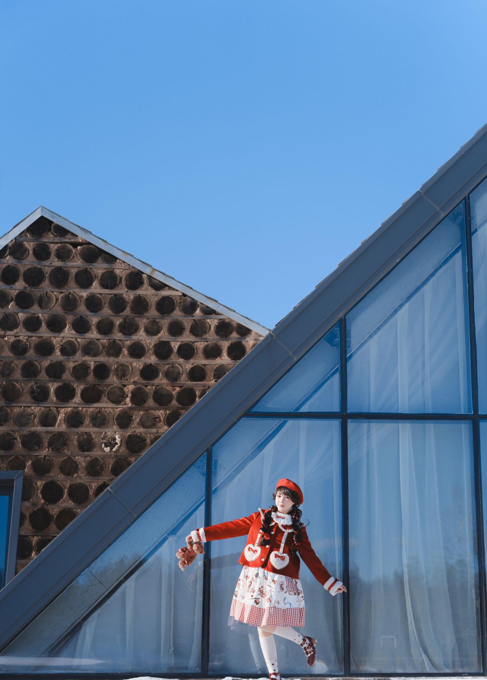 Disexi思宁 – 《雪地里的小红帽》[39P]