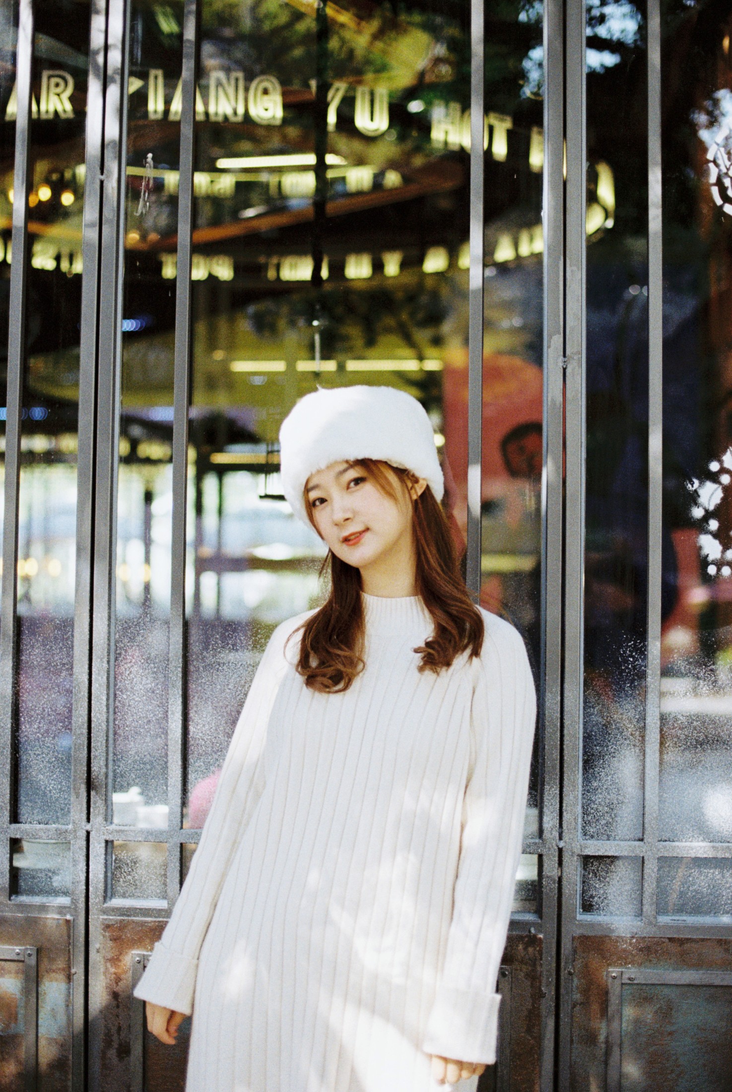 小明 – 《冬日女朋友》[28P]