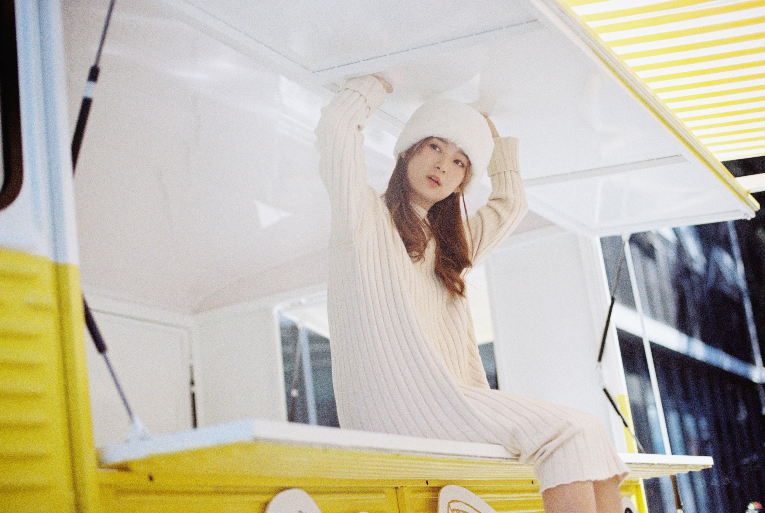 小明 – 《冬日女朋友》[28P]