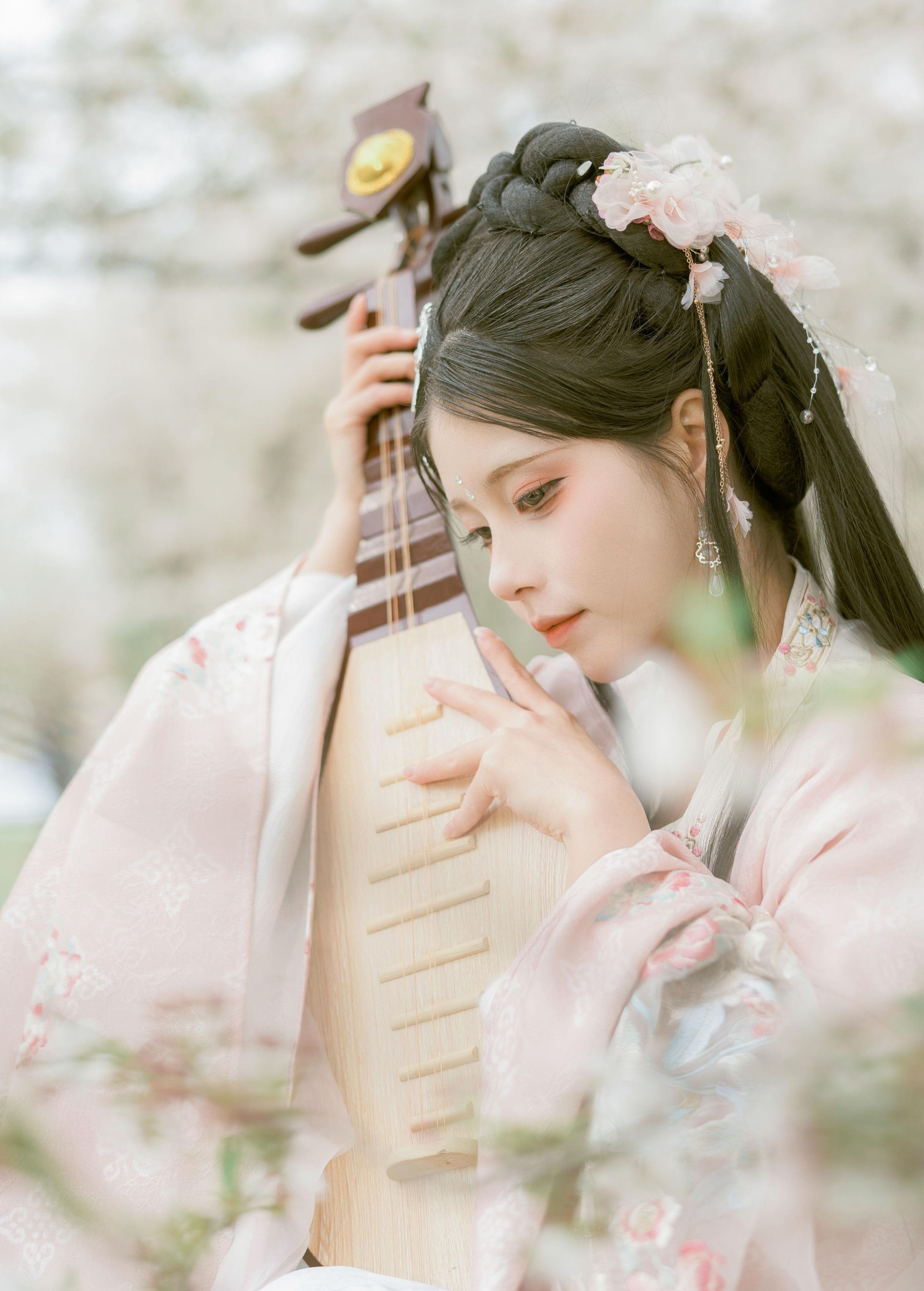 顾言一 – 《樱花林 琵琶情》[32P]