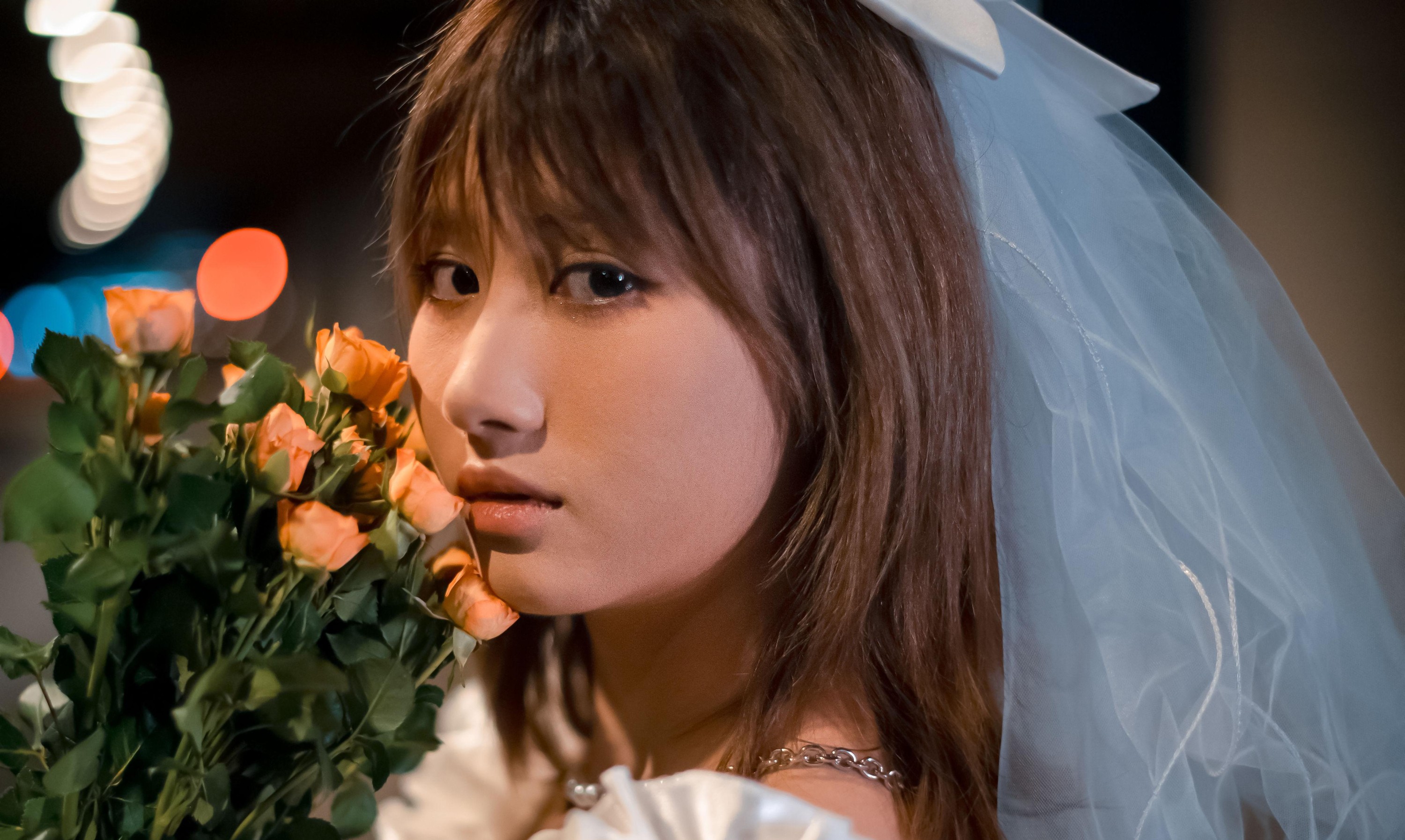 苏苏 – 《婚纱背后》[18P]