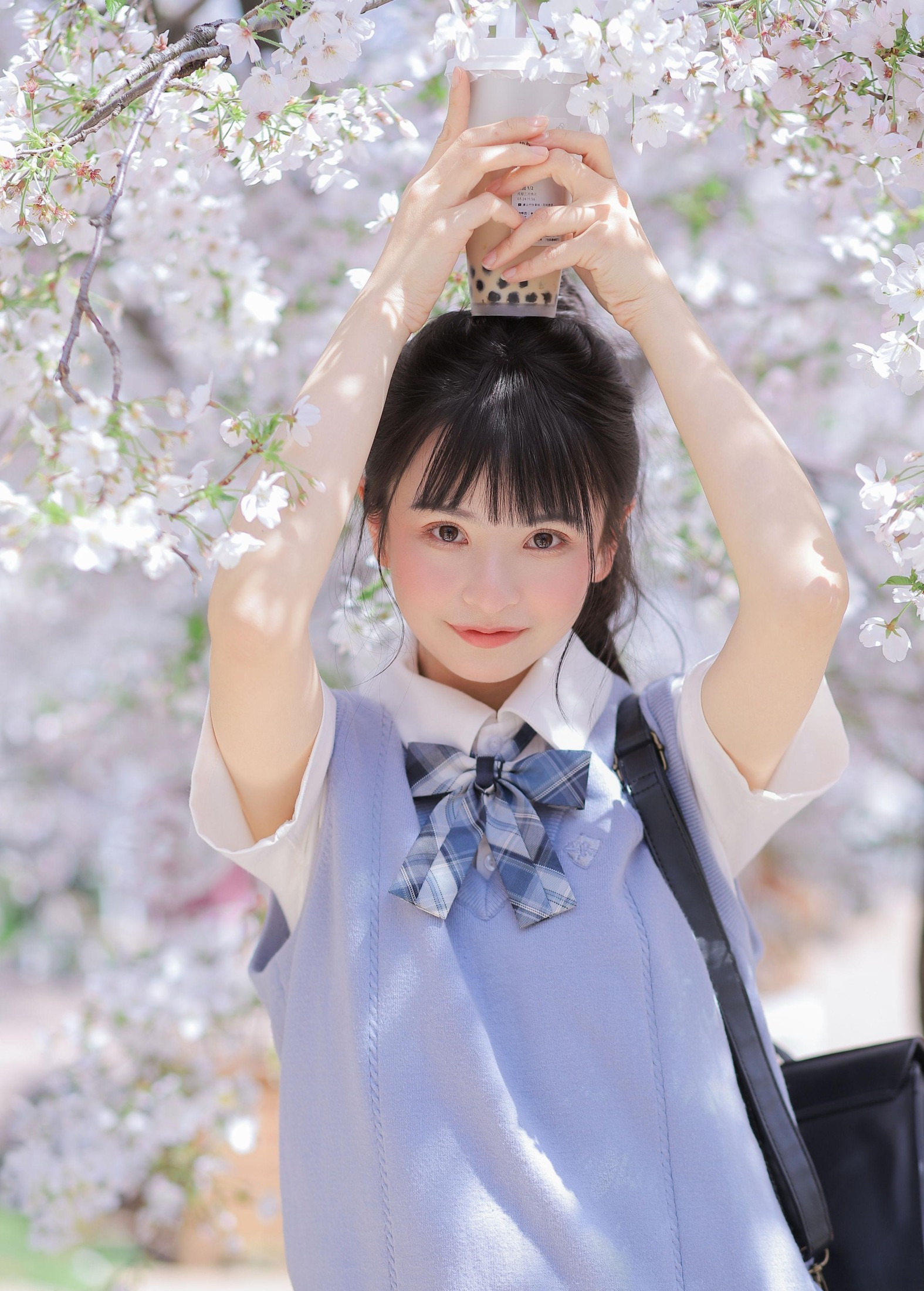 捉到一只苏苏 – 《花信物语》[17P]