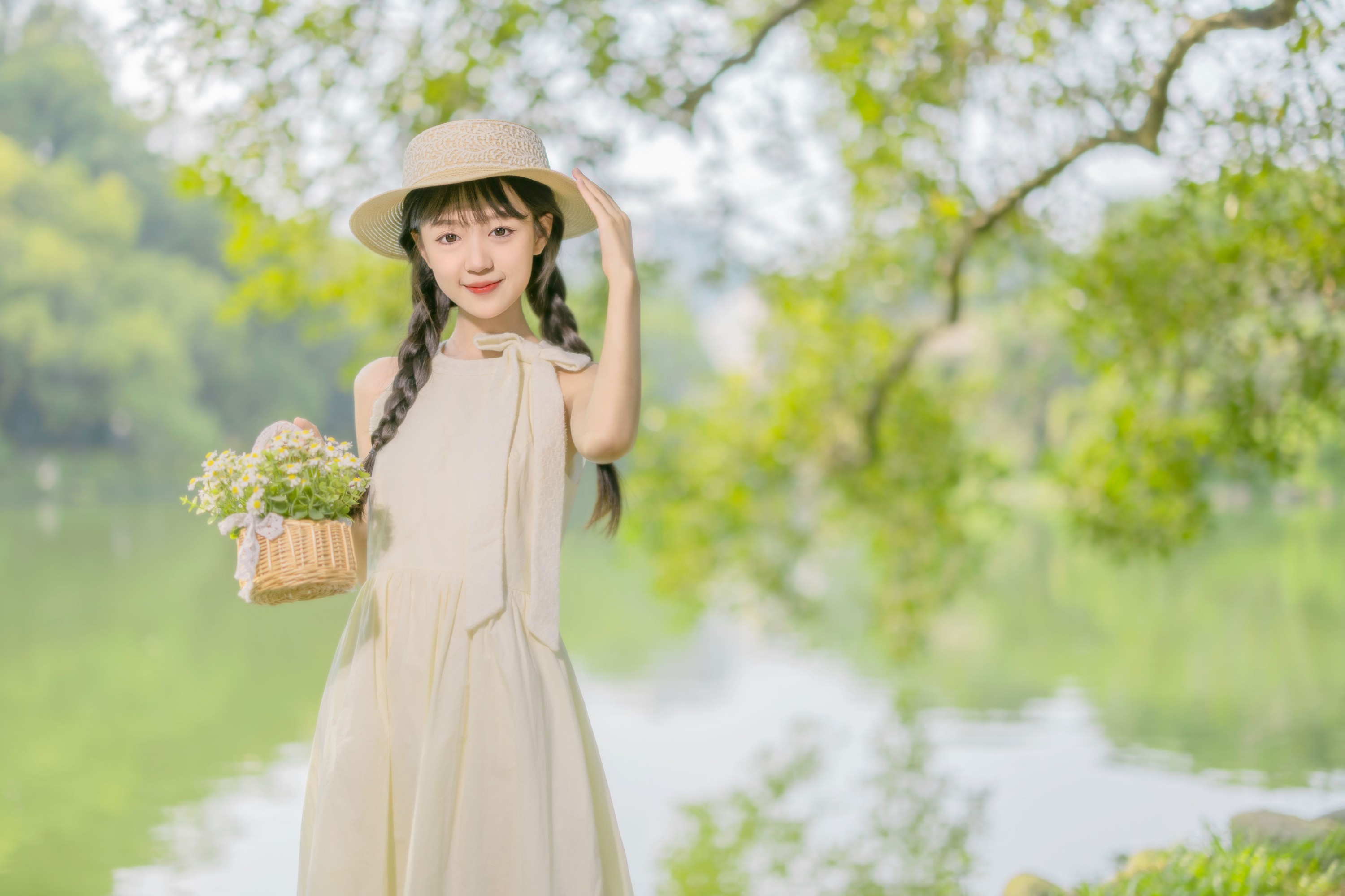 美美晓鱼 – 《清新湖畔》[16P]