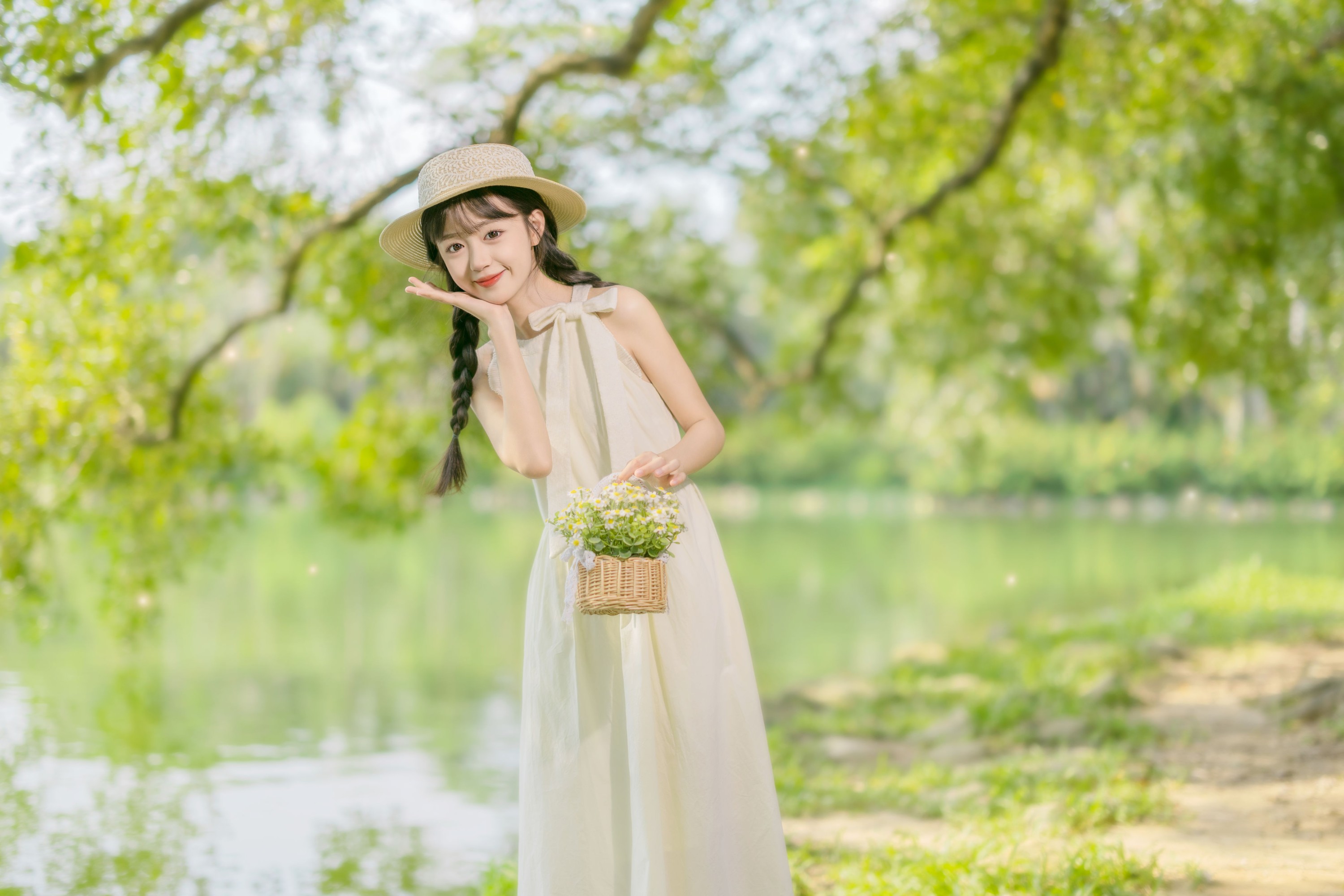 美美晓鱼 – 《清新湖畔》[16P]