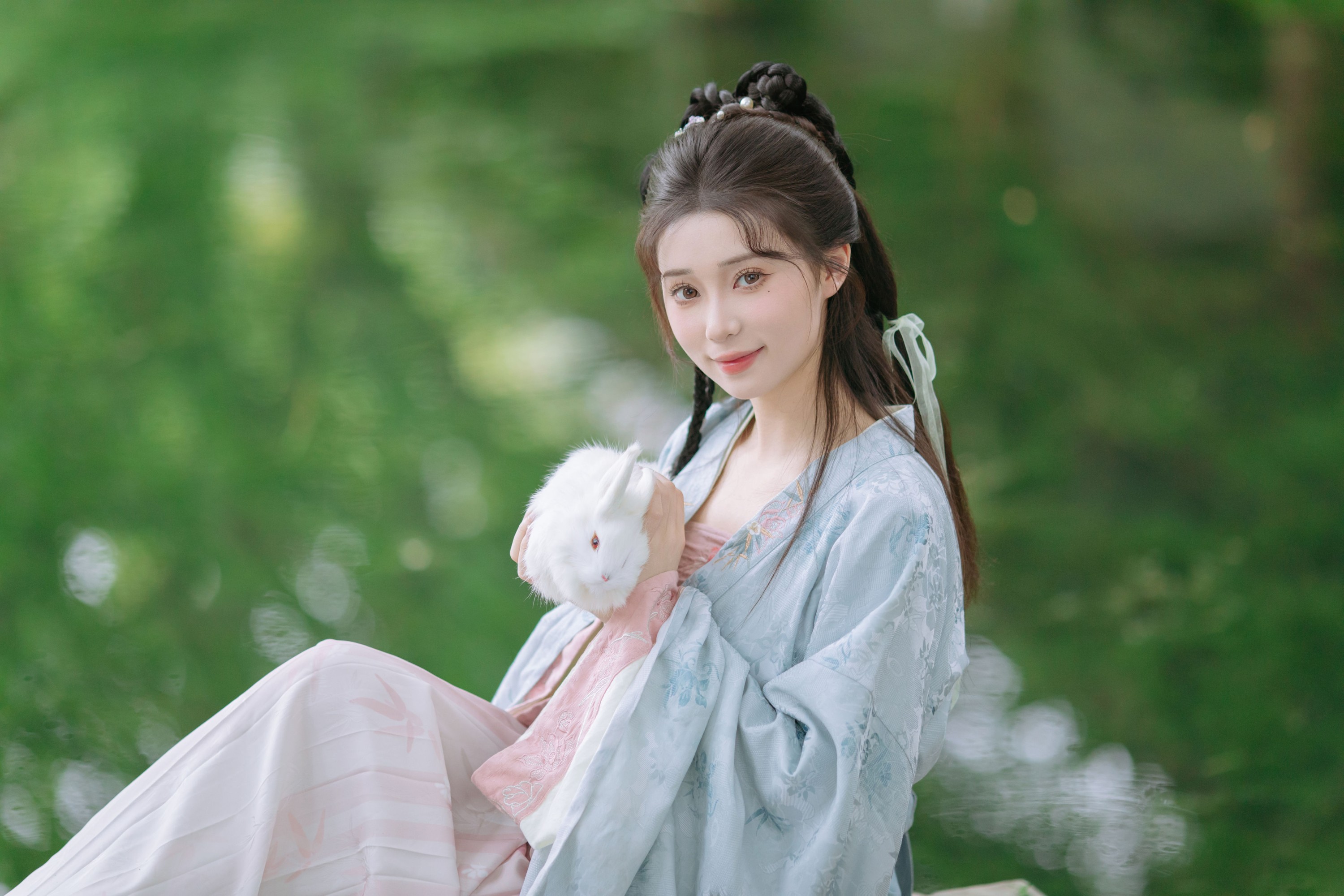 褚鸢鸢 – 《国风少女》[18P]