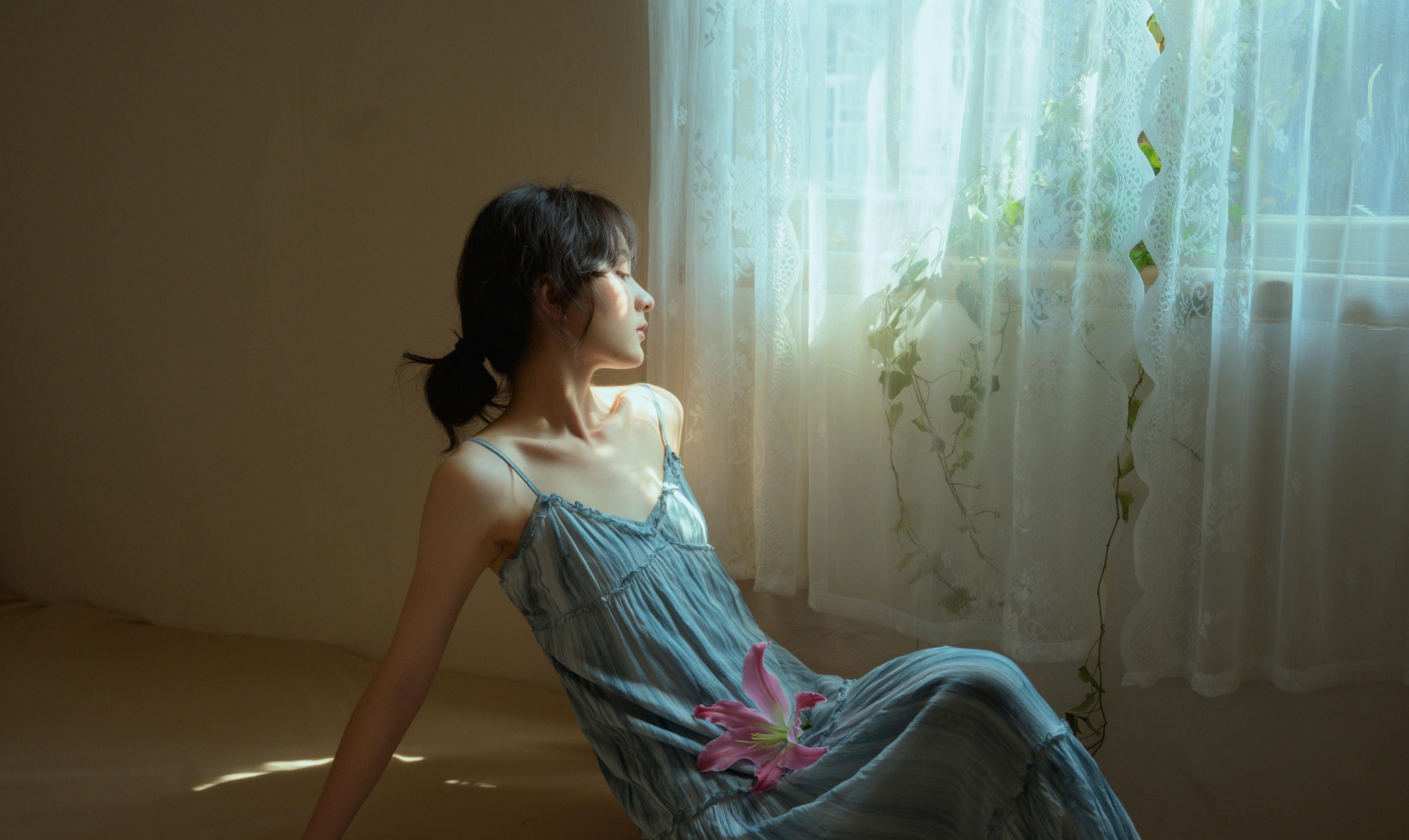 小雨天气 – 《静谧的光》[23P]