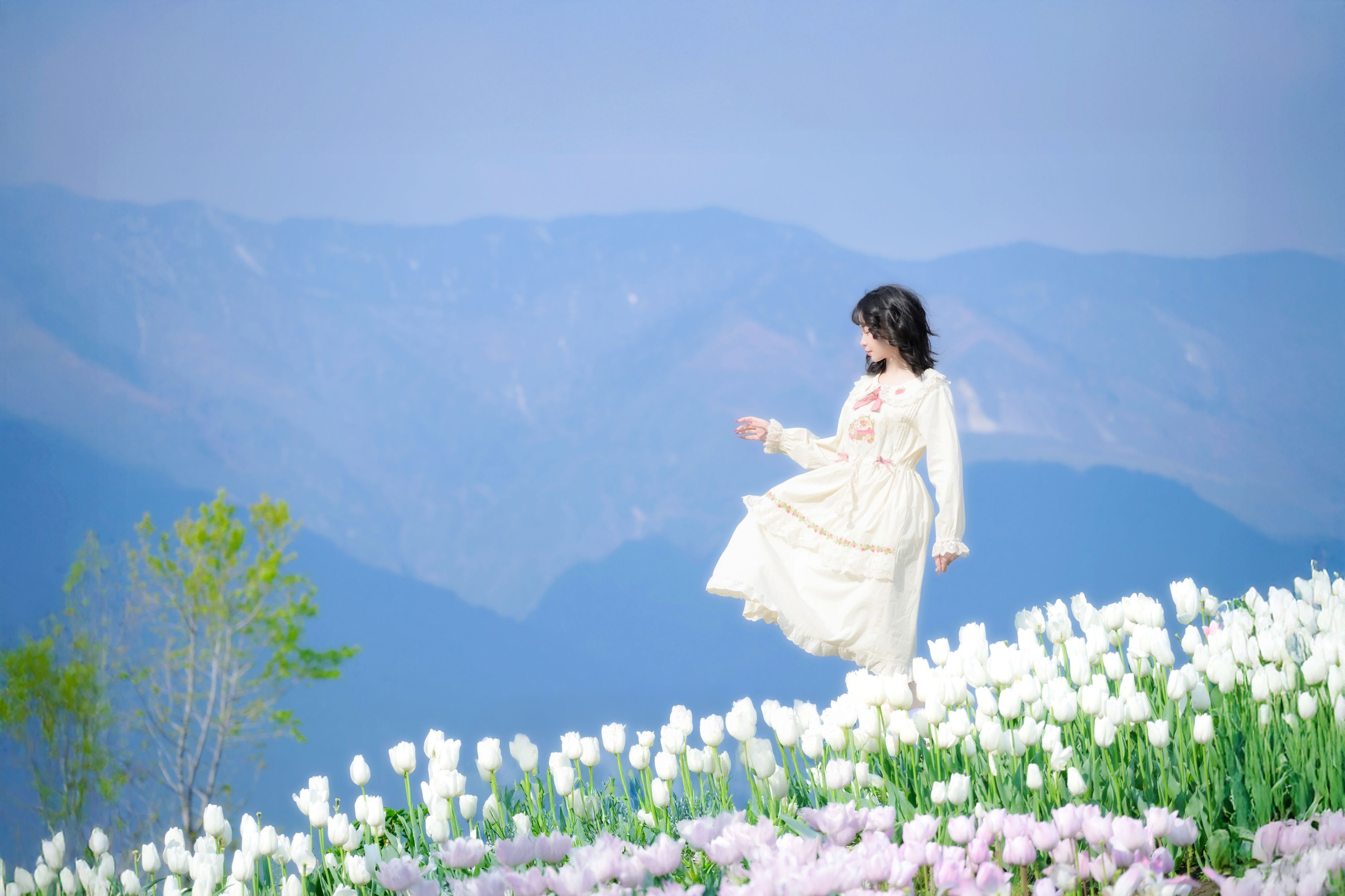 Disexi思宁 – 《鲜花人间》[20P]