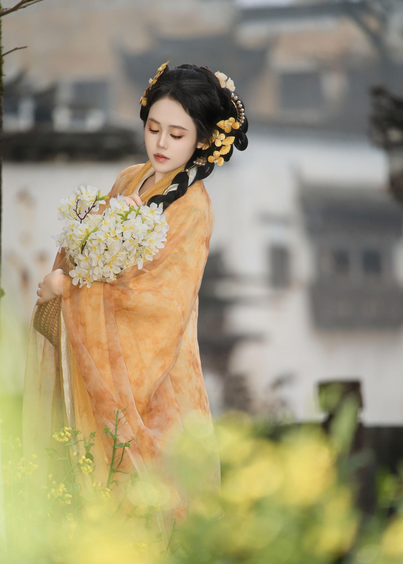 周凤琴 – 《秋雨》[24P]