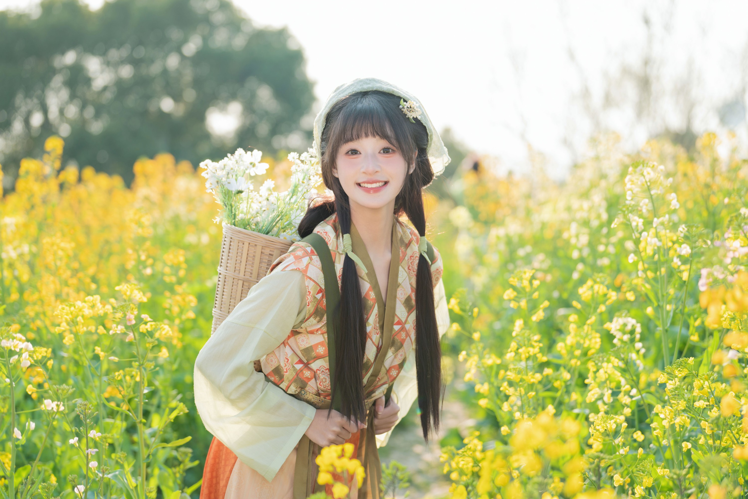 夏芋小年 – 《油菜花》[39P]